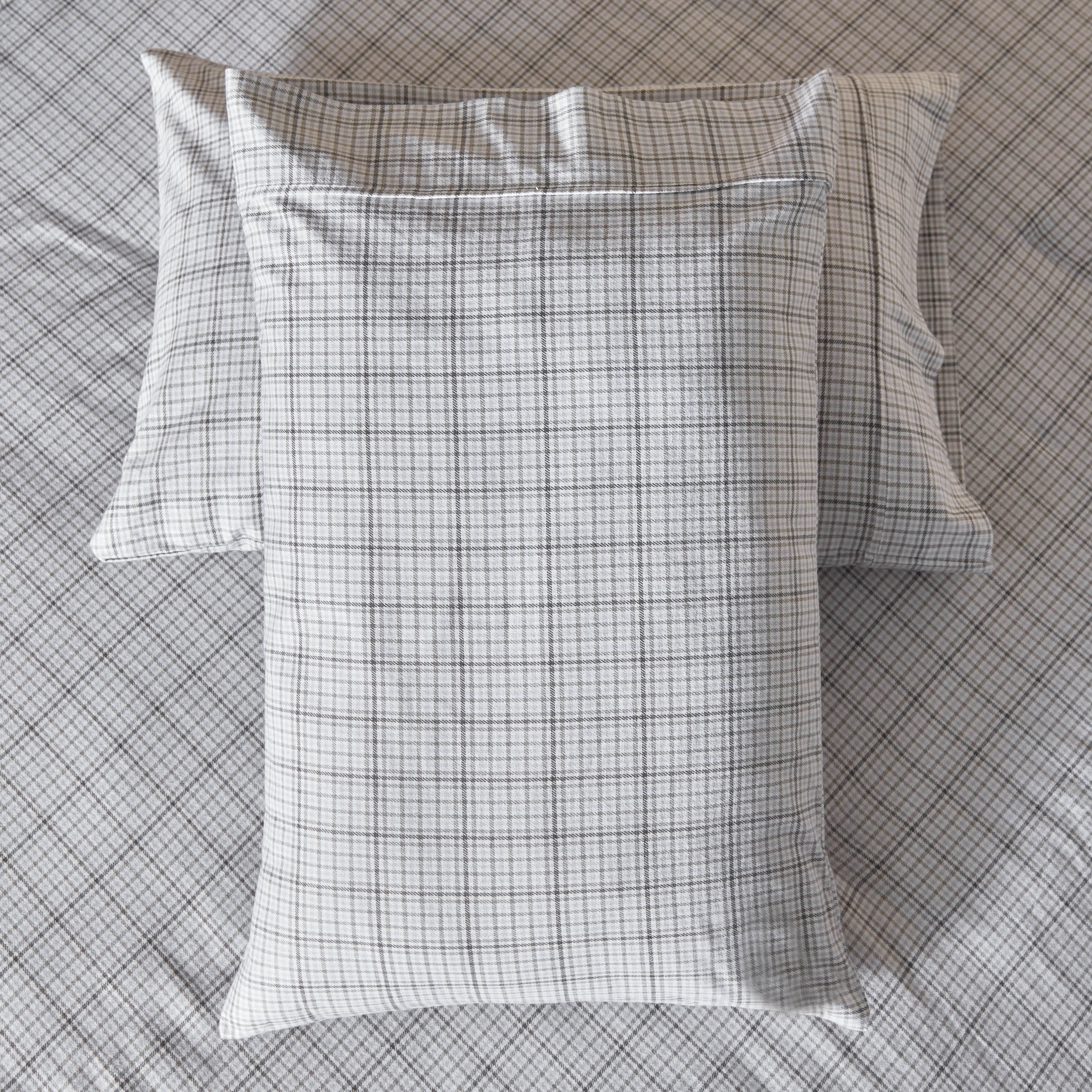 طقم لحاف كينج فلانيل قطن 3 قطع كاروهات من سناج هاربور - 220x235 سم-hbxhomeware-hbxdecorandfurnishings-image-6