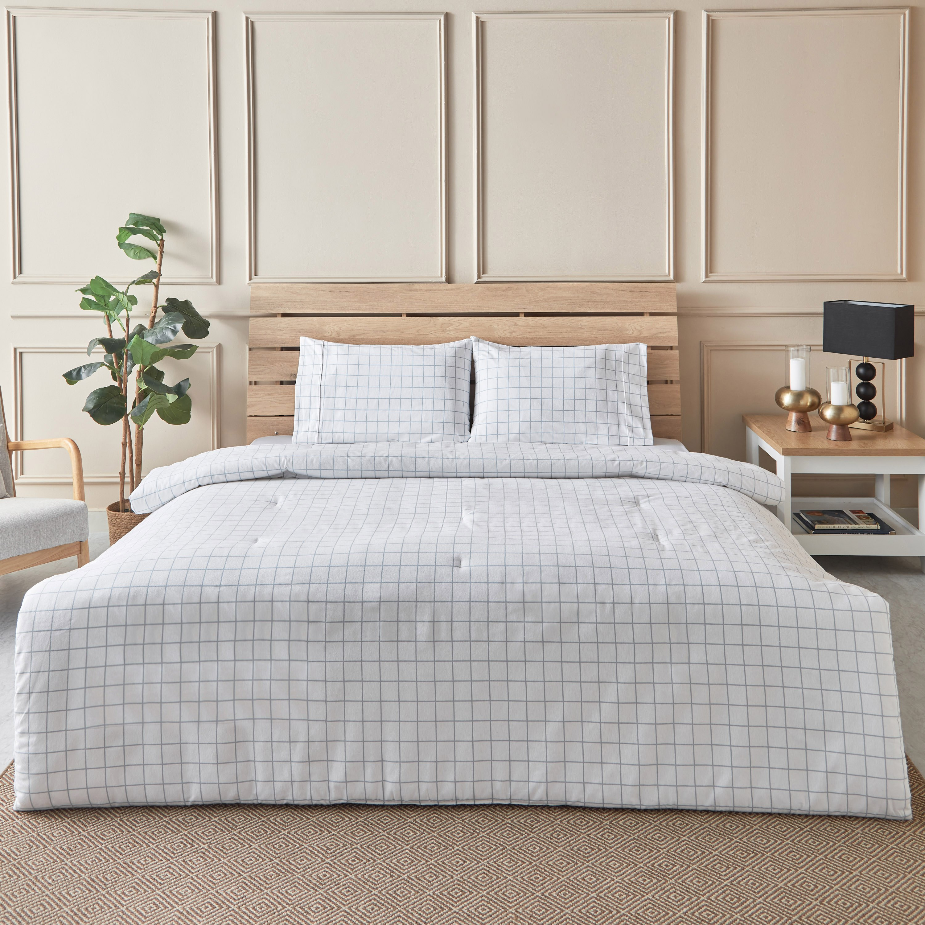 Snug Harbor Robin 3-Piece Cotton Flannel King Comforter Set - 220x235 cm-hbxhomeware-hbxdecorandfurnishings-image-2