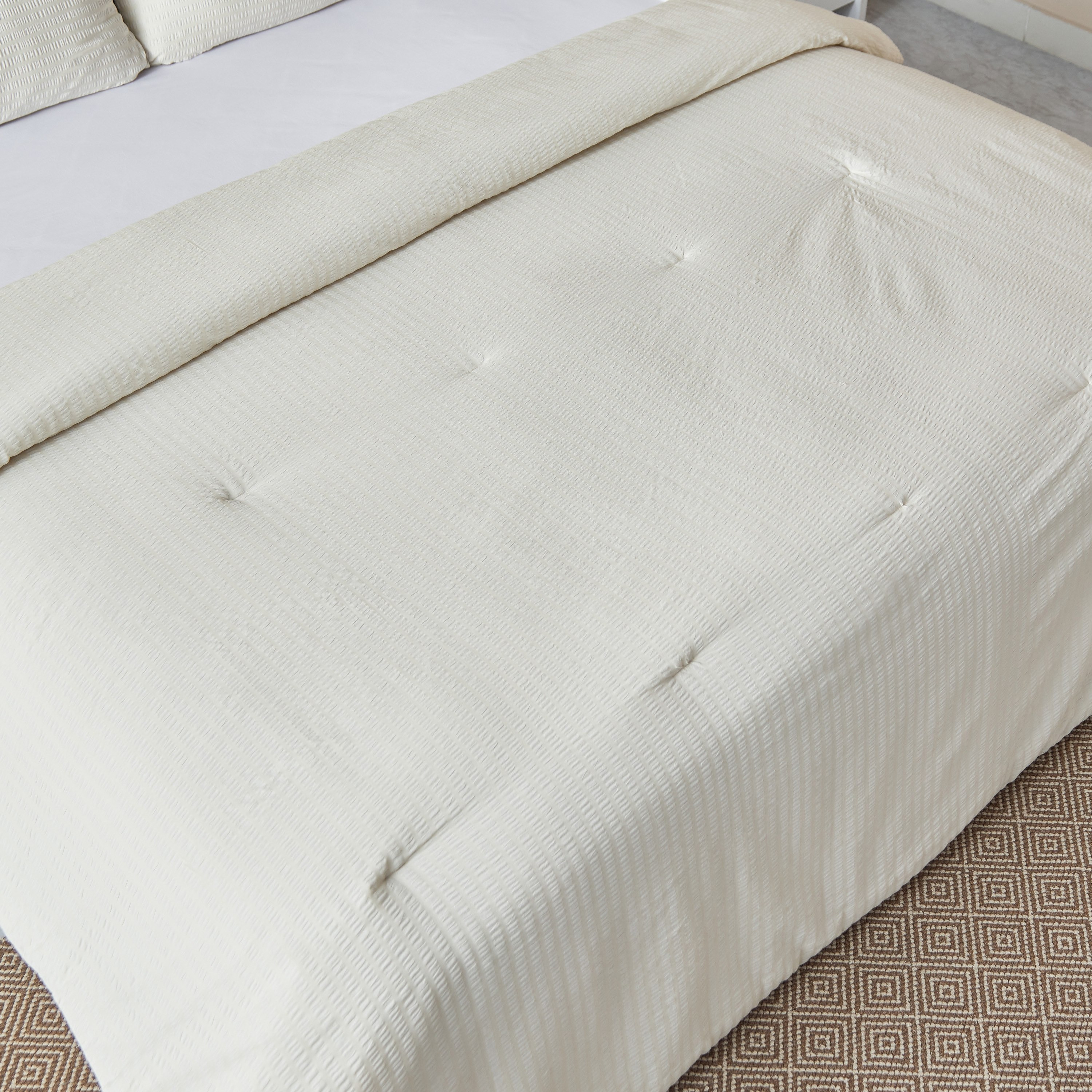 Whimsy 3-Piece Cotton Seersucker King Comforter Set - 220x235 cm-hbxhomeware-hbxdecorandfurnishings-image-4
