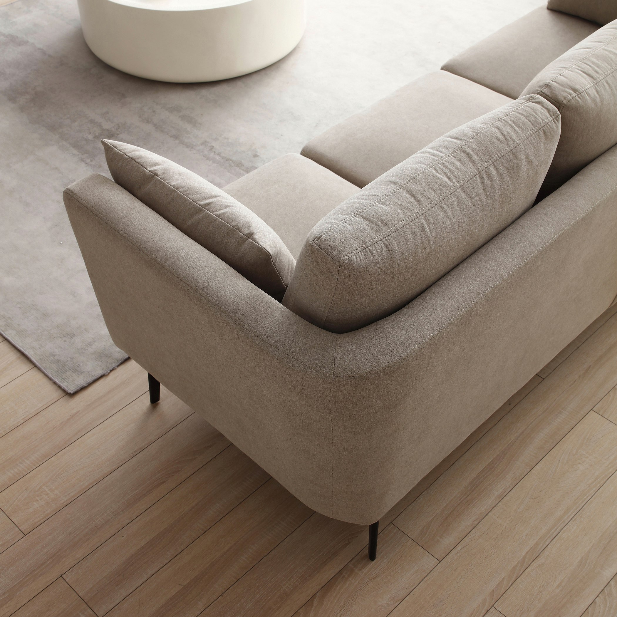 كنبة 3 مقاعد مع 2 وسائد من ستارتو-hbxlivingroom-sofasandarmchairs-sofas-image-6
