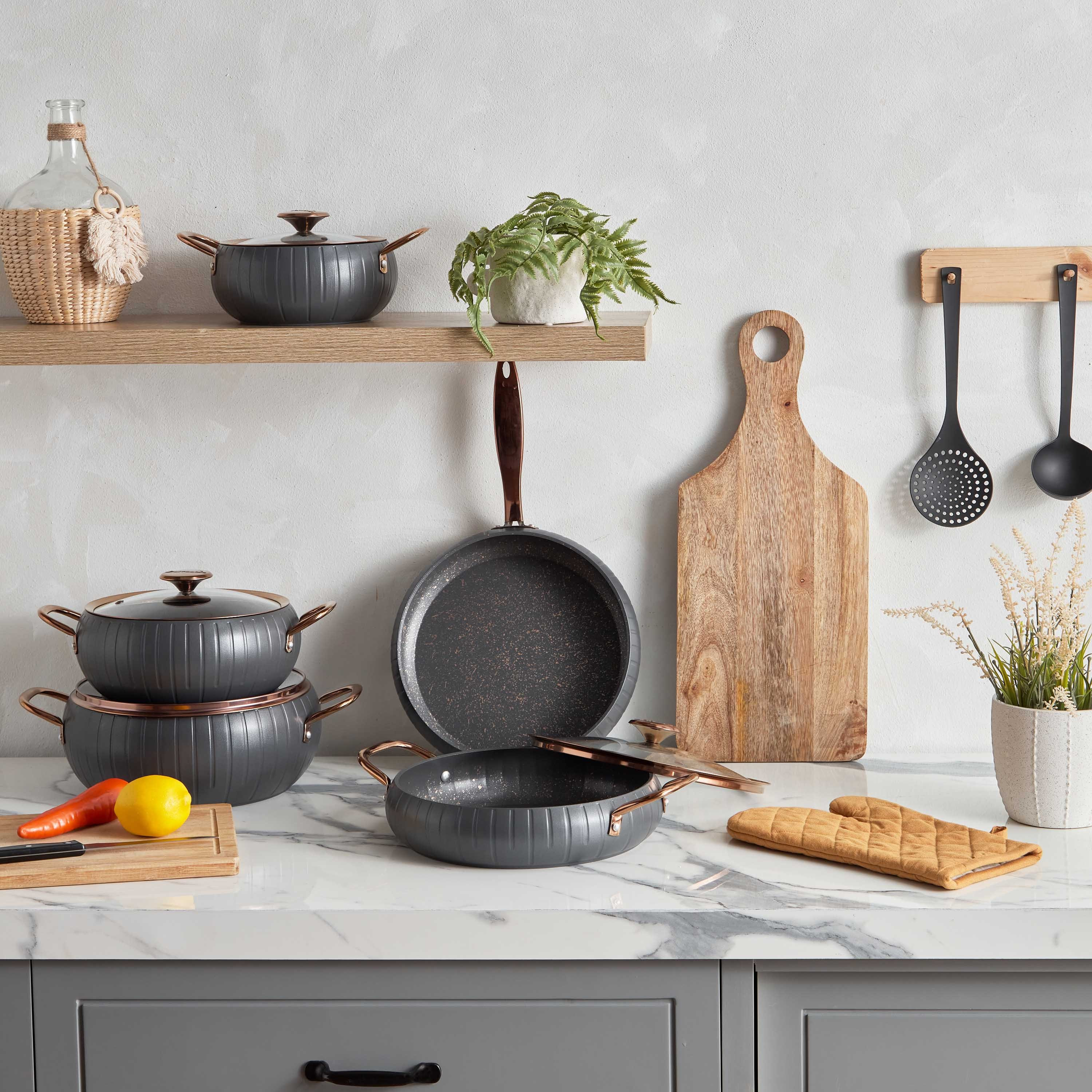 طقم أواني طهي جرانيت ميريديان كوبر 9 قطع من بريميا-hbxhomeware-hbxkitchen-image-1
