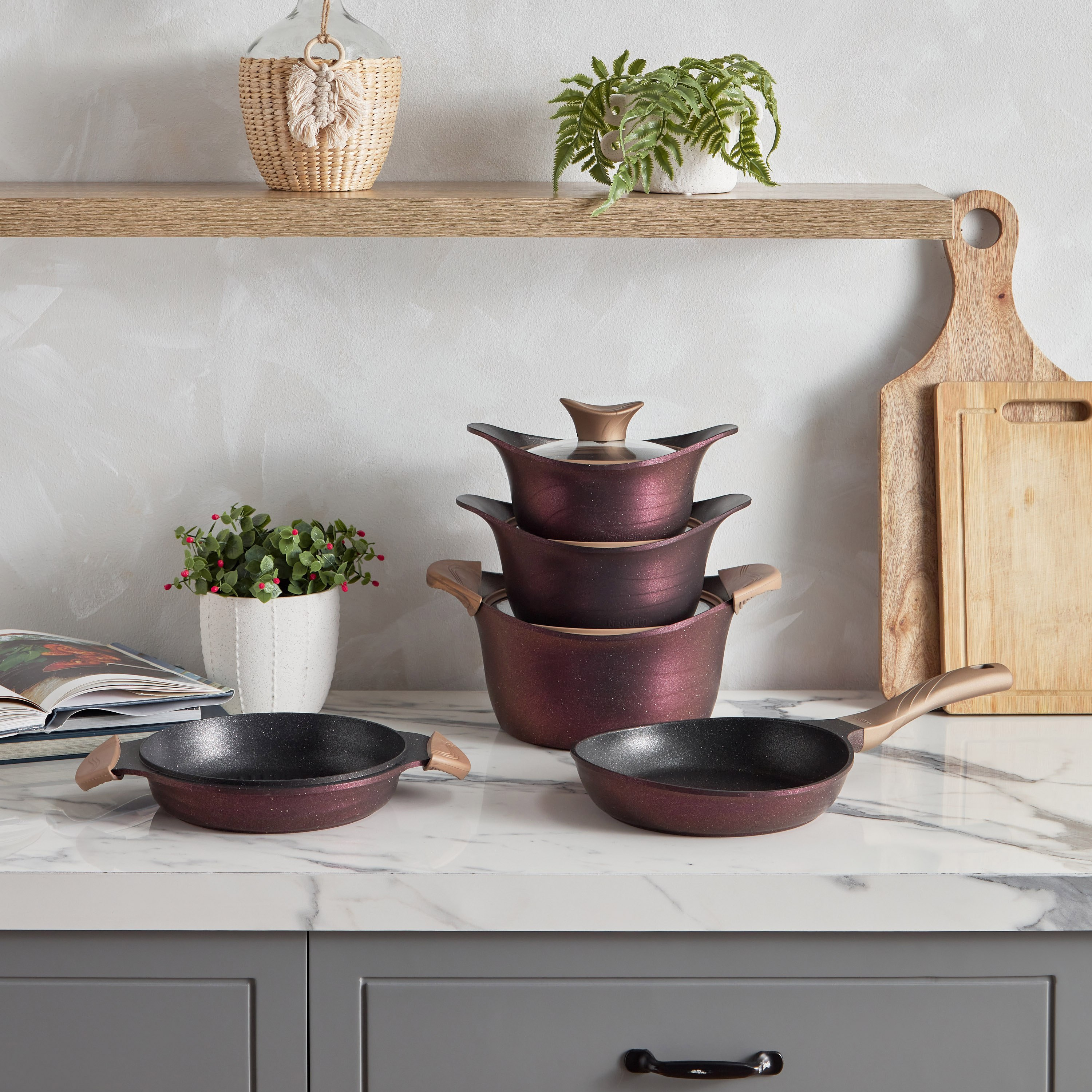 طقم أواني طهي جرانيت نيوكلين 8 قطع من بريميا-hbxhomeware-hbxkitchen-image-1