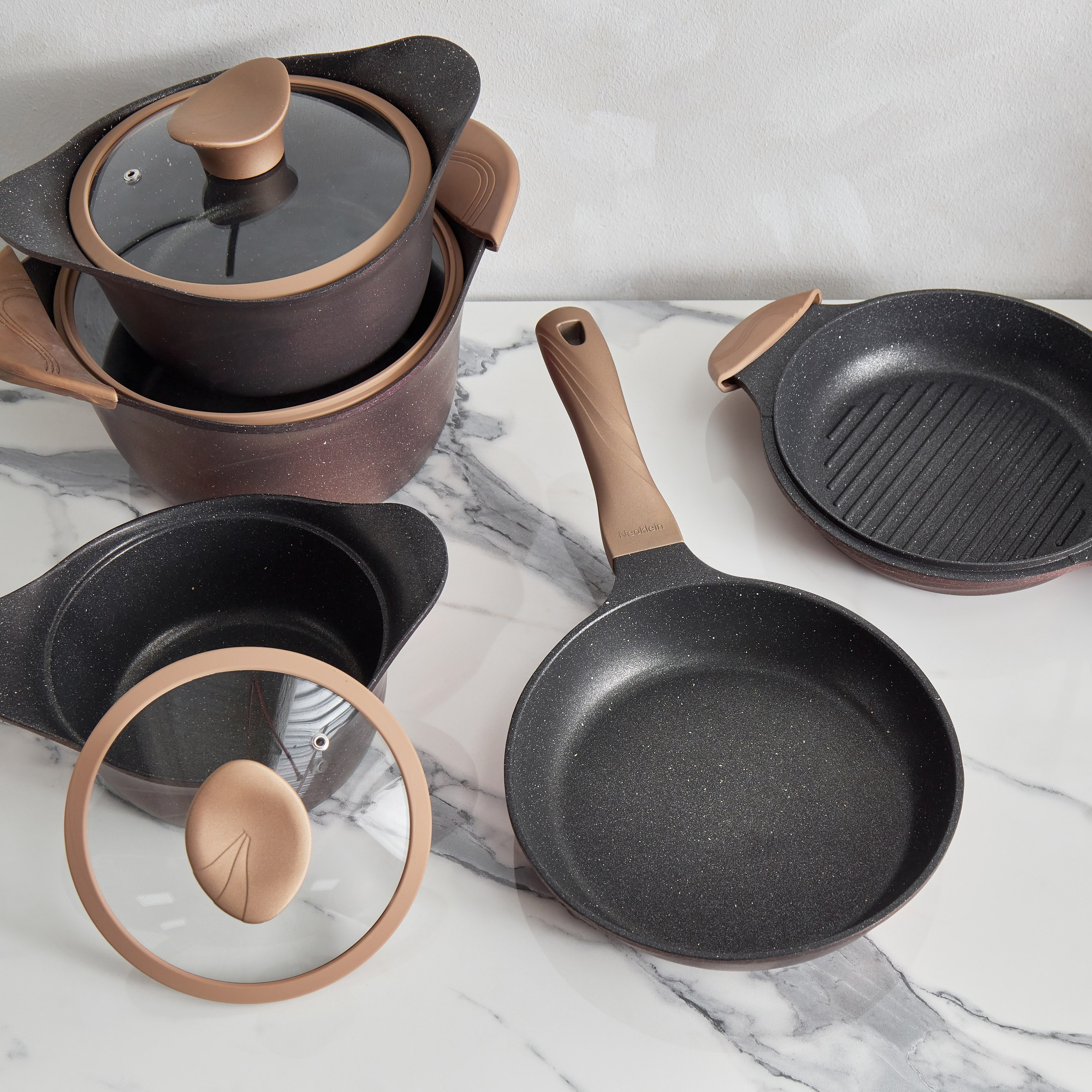 طقم أواني طهي جرانيت نيوكلين 8 قطع من بريميا-hbxhomeware-hbxkitchen-image-5