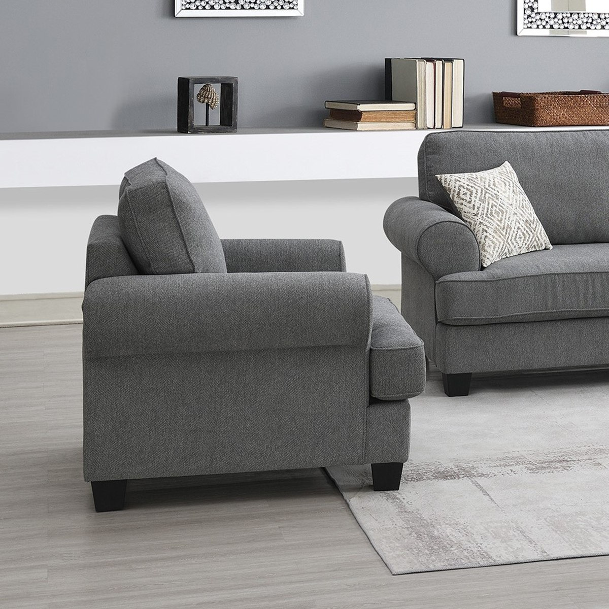 كنبة قماش بمساند ذراعين من مونتريال-hbxlivingroom-sofasandarmchairs-sofas-image-4