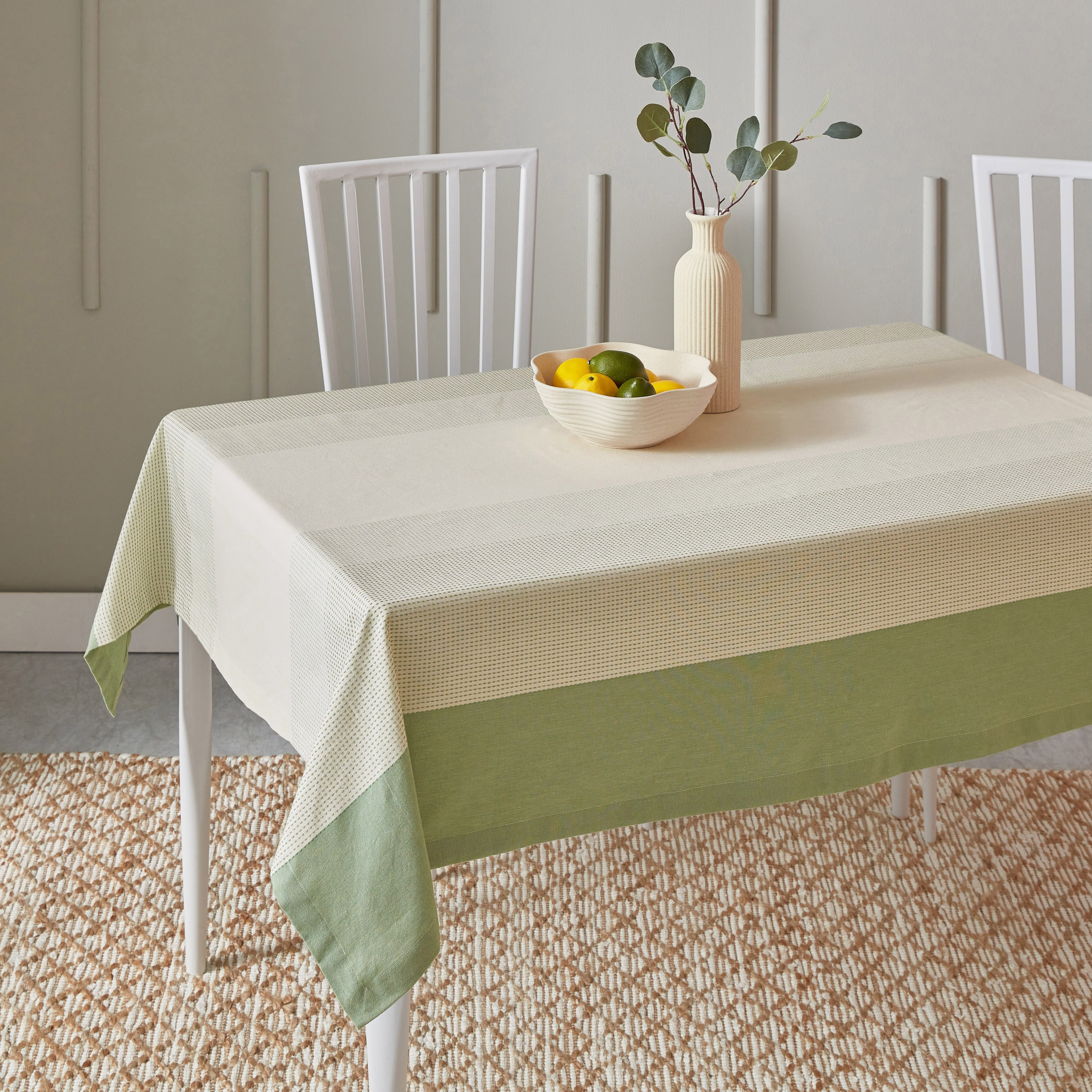 مفرش طاولة بيسترو من بايتون - 150x200 سم-hbxdecorandfurnishings-homefurnishings-tablelinens-image-1