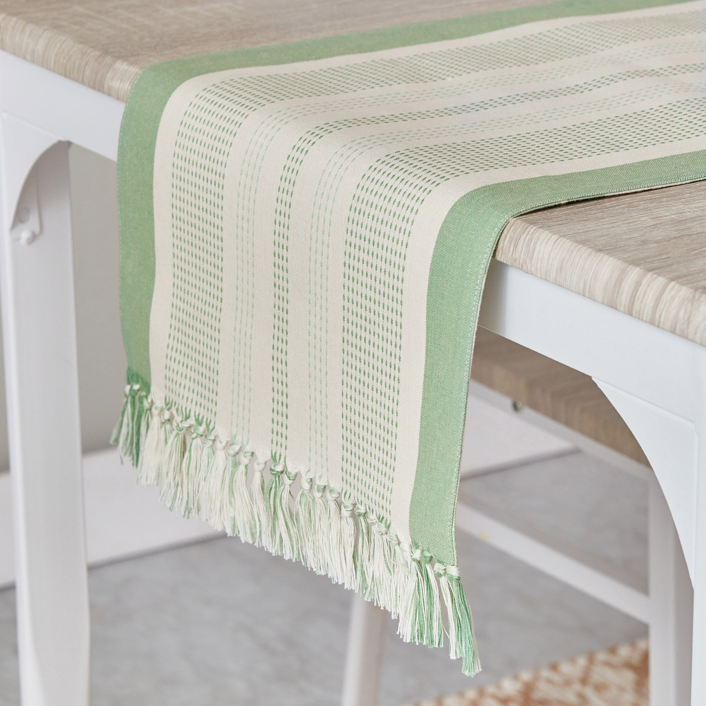 مفرش طاولة يستخدم على الوجهين بيسترو من بايتون - 33x180 سم-hbxdecorandfurnishings-homefurnishings-tablelinens-image-7