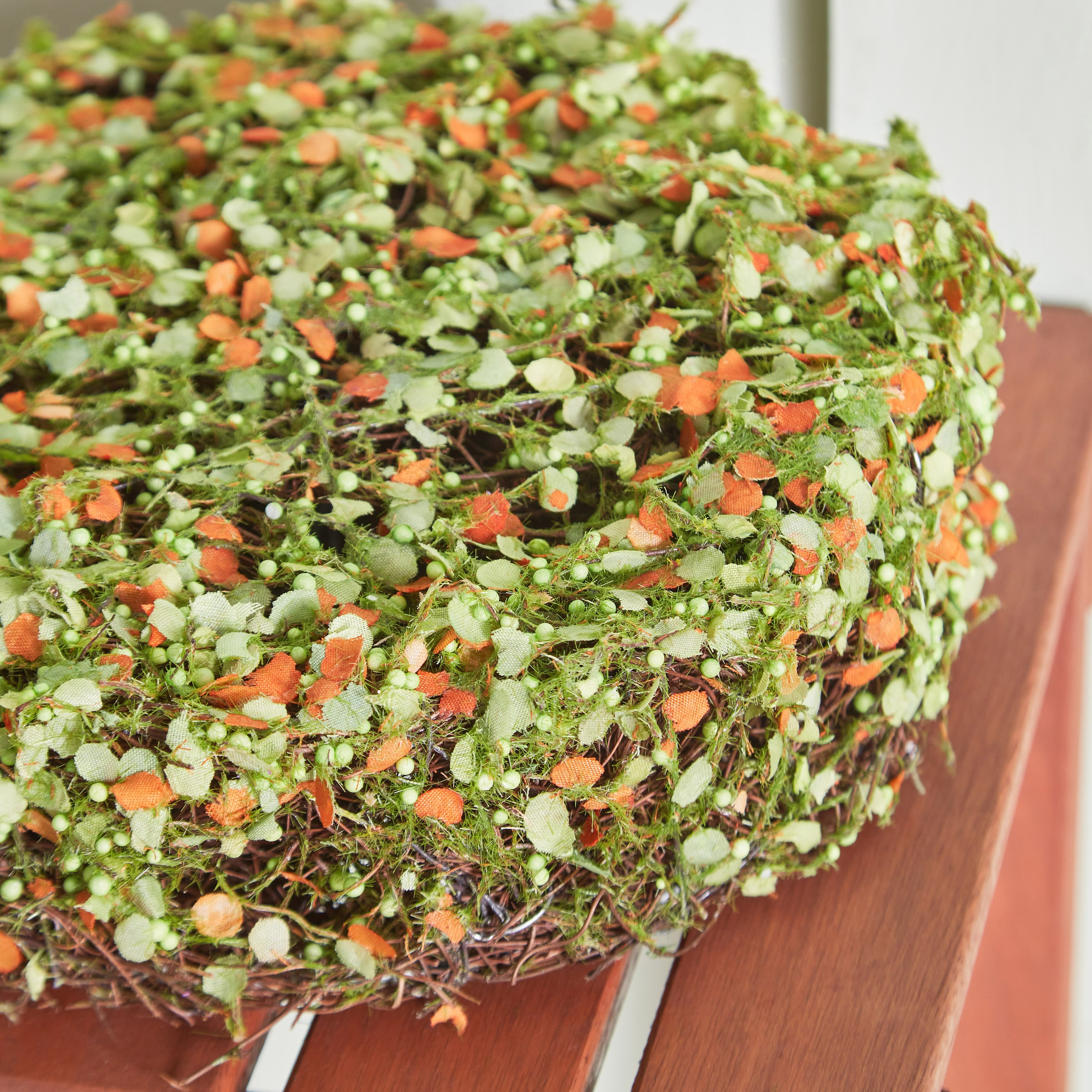 Trent Round Decorative Table Moss - 22x22x7 cm-hbxdecorandfurnishings-homeaccessories-artificialflowersandplants-image-3