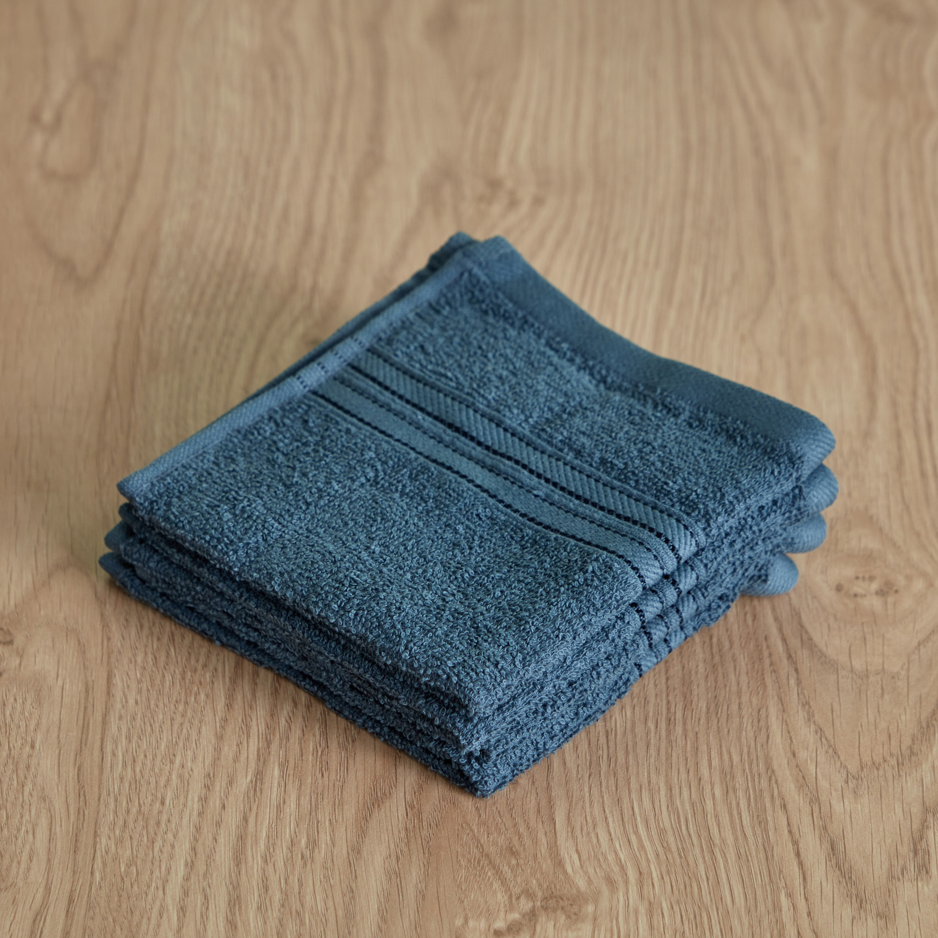 Essential 4-Piece Carded Face Towel Set - 30x30 cm-hbxbathroom-bathroomtextiles-image-1