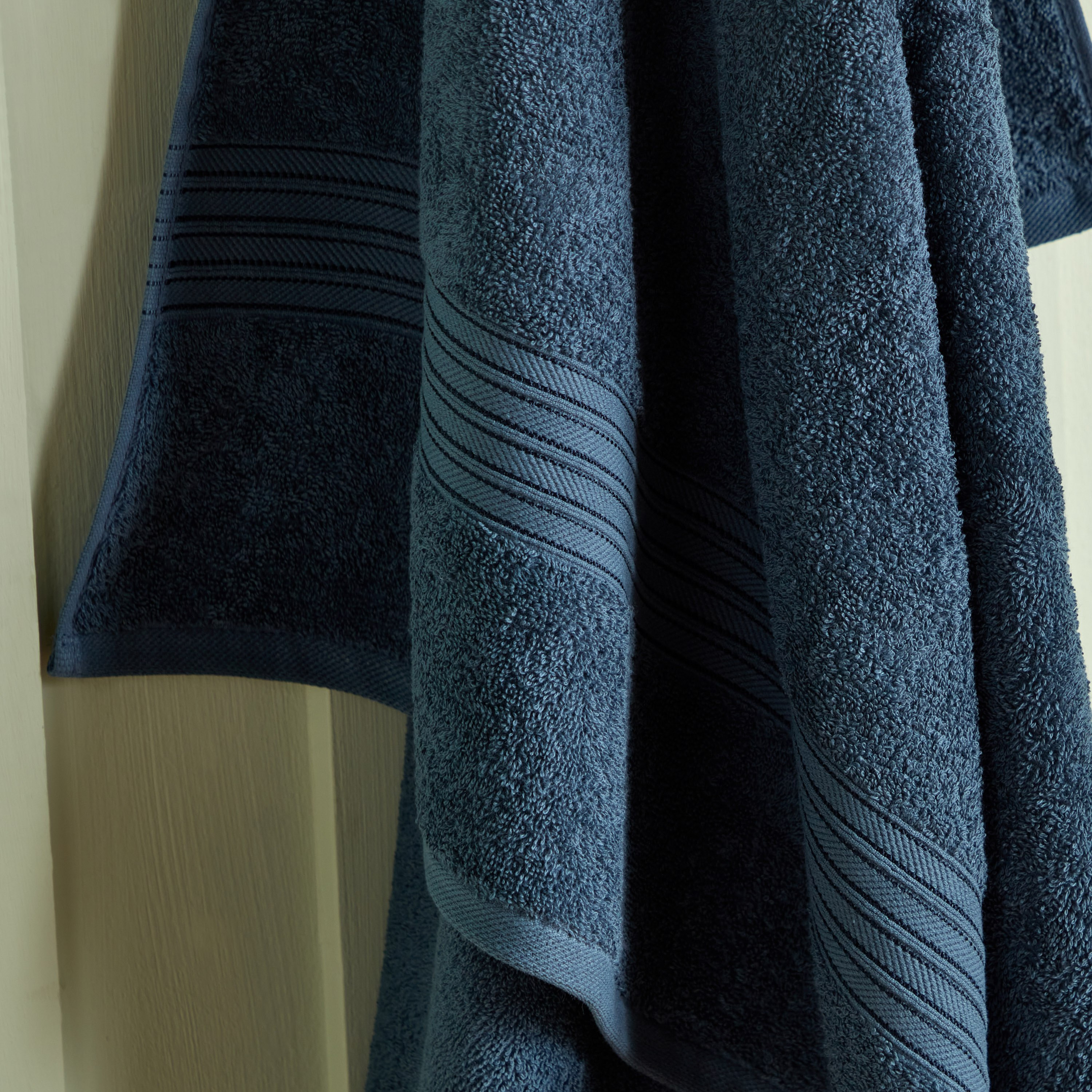منشفة حمام ممشطة من إسنشيال - 70x140 سم-hbxbathroom-bathroomtextiles-image-4