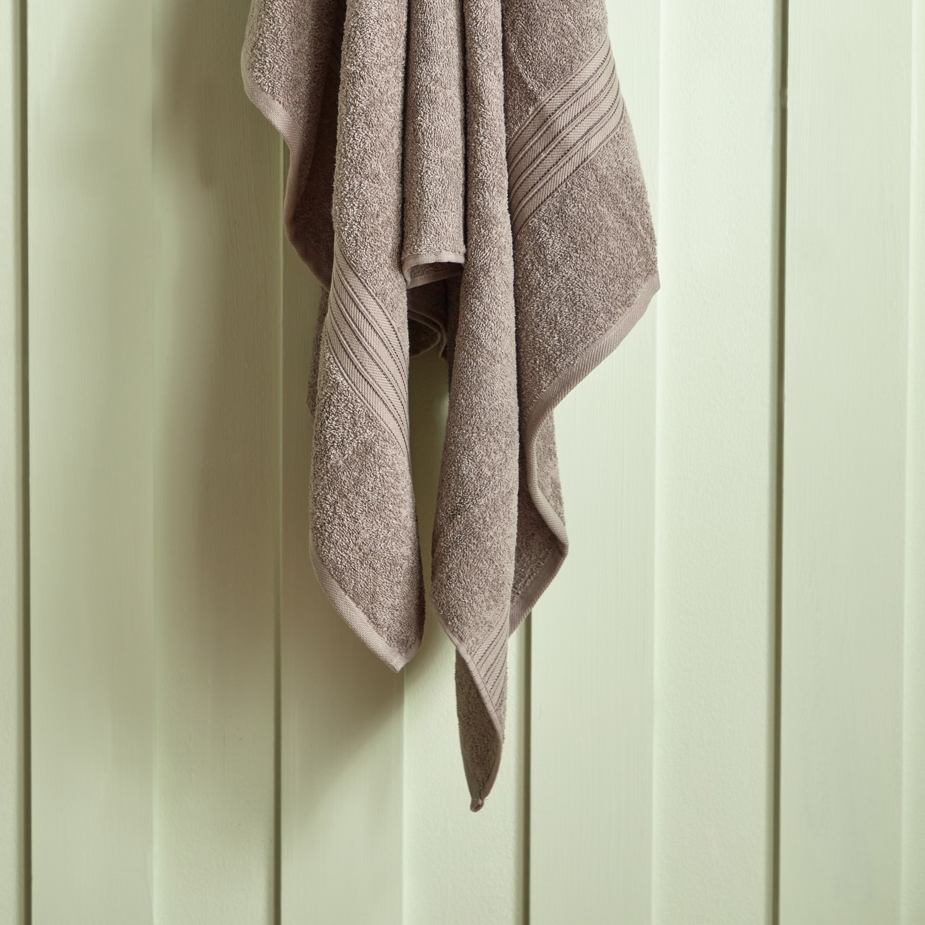 Essential Carded Bath Sheet - 90x150 cm-hbxbathroom-bathroomtextiles-image-3