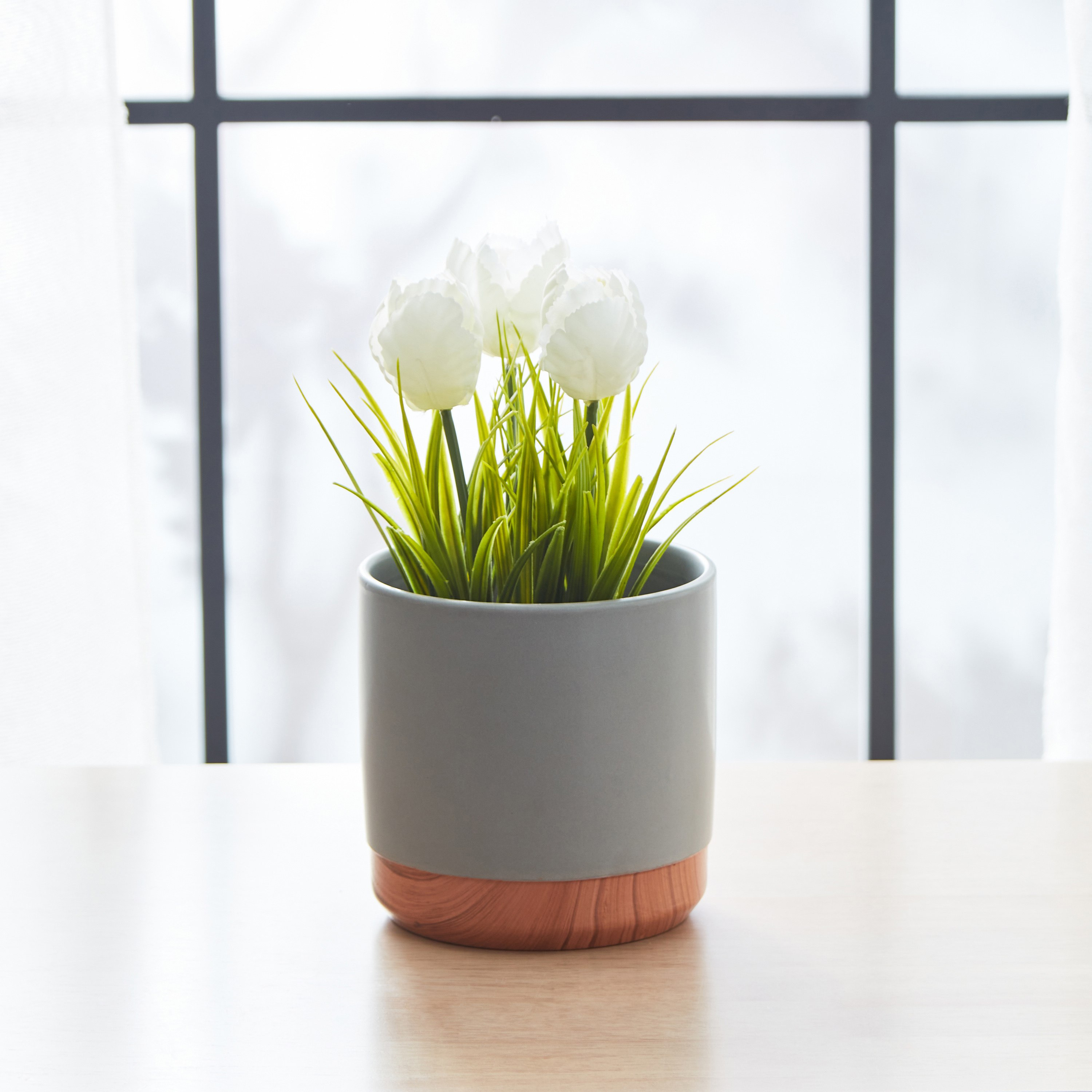 Lati Ceramic Planter with Wooden Base - 13x13x13.2 cm-hbxhomeware-hbxdecorandfurnishings-image-1