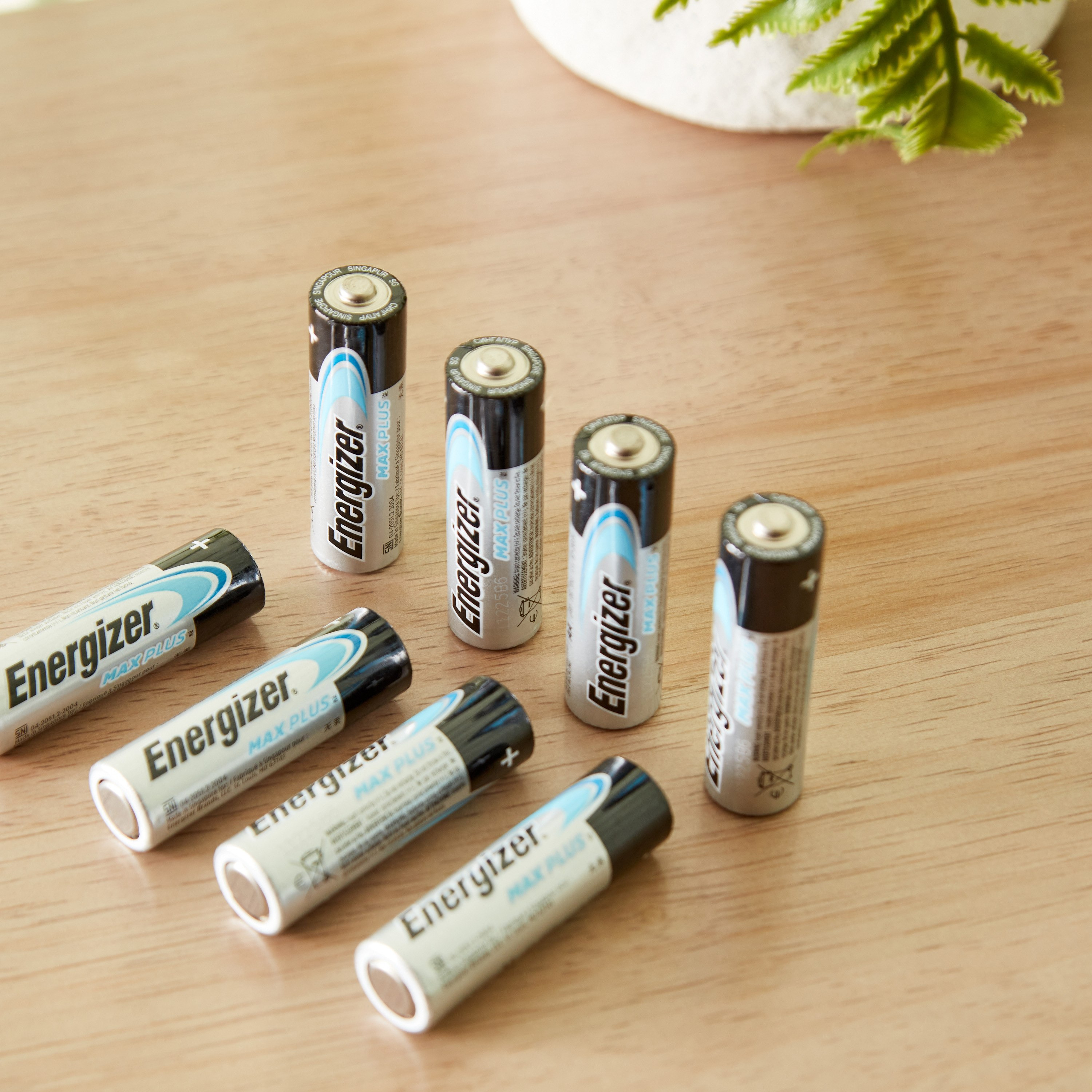 Energizer 8-Piece Max Plus AA Alkaline Battery-hbxbedroom-lighting-lightingaccessories-image-2
