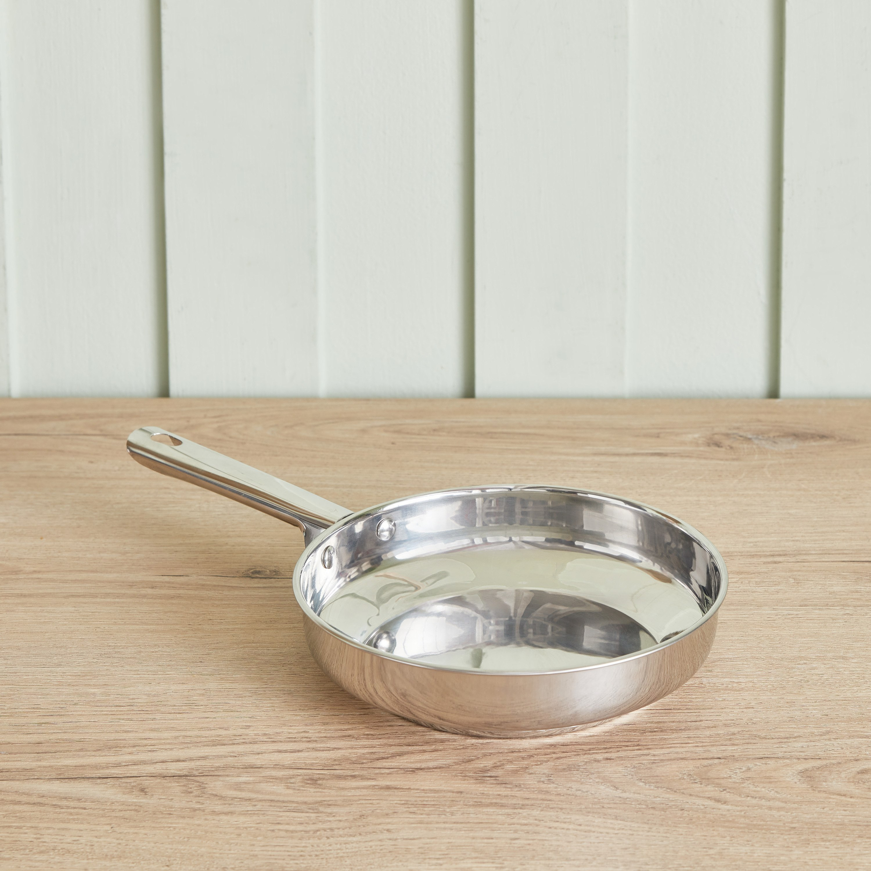 مقلاة ستانلس ستيل من ستيلو - 20 سم-hbxhomeware-hbxkitchen-image-1