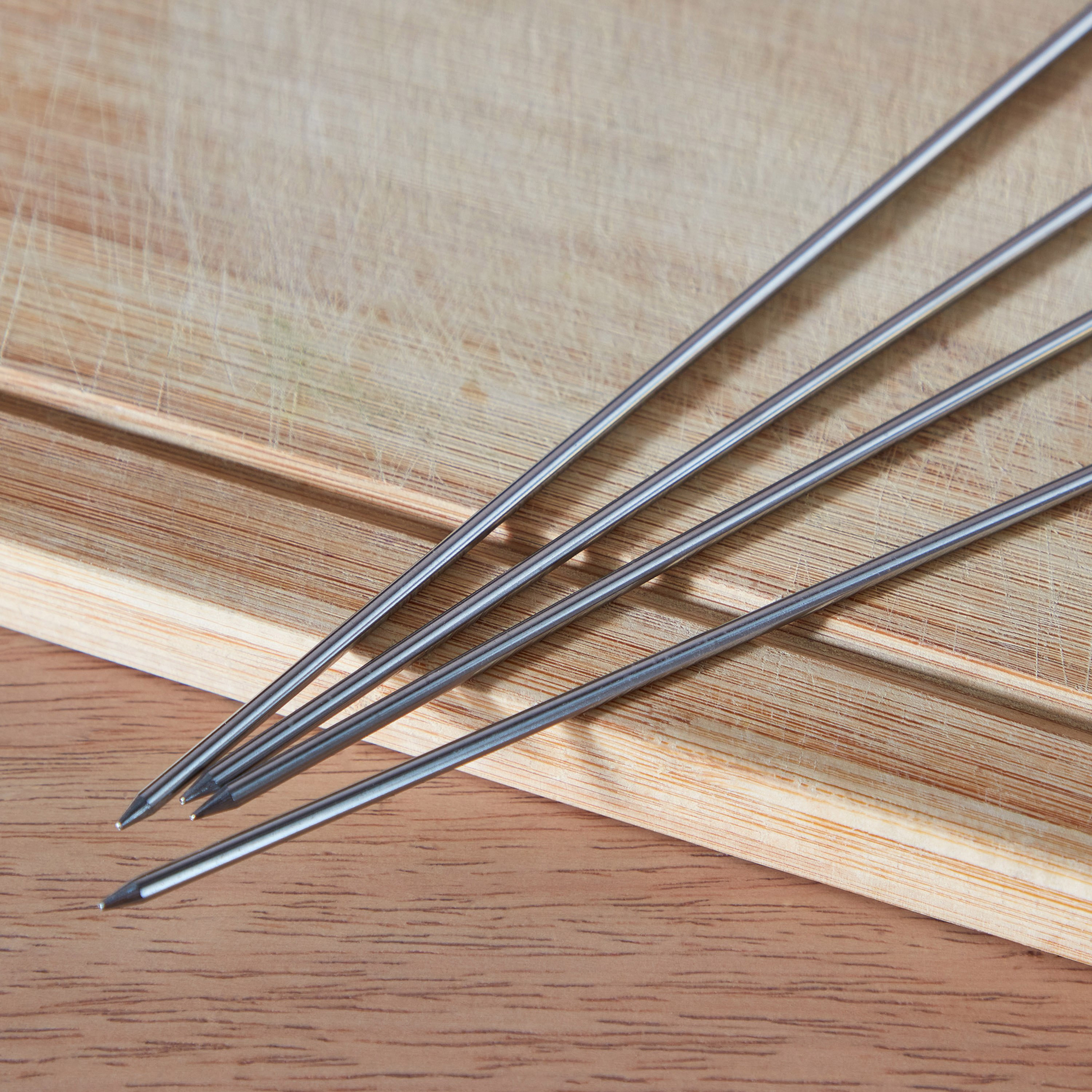 BarbeQ Grill 4-Piece Steel Skewer Set - 31.2 cm-hbxoutdoor-hbxoutdooraccessories-barbequeandgrills-image-3