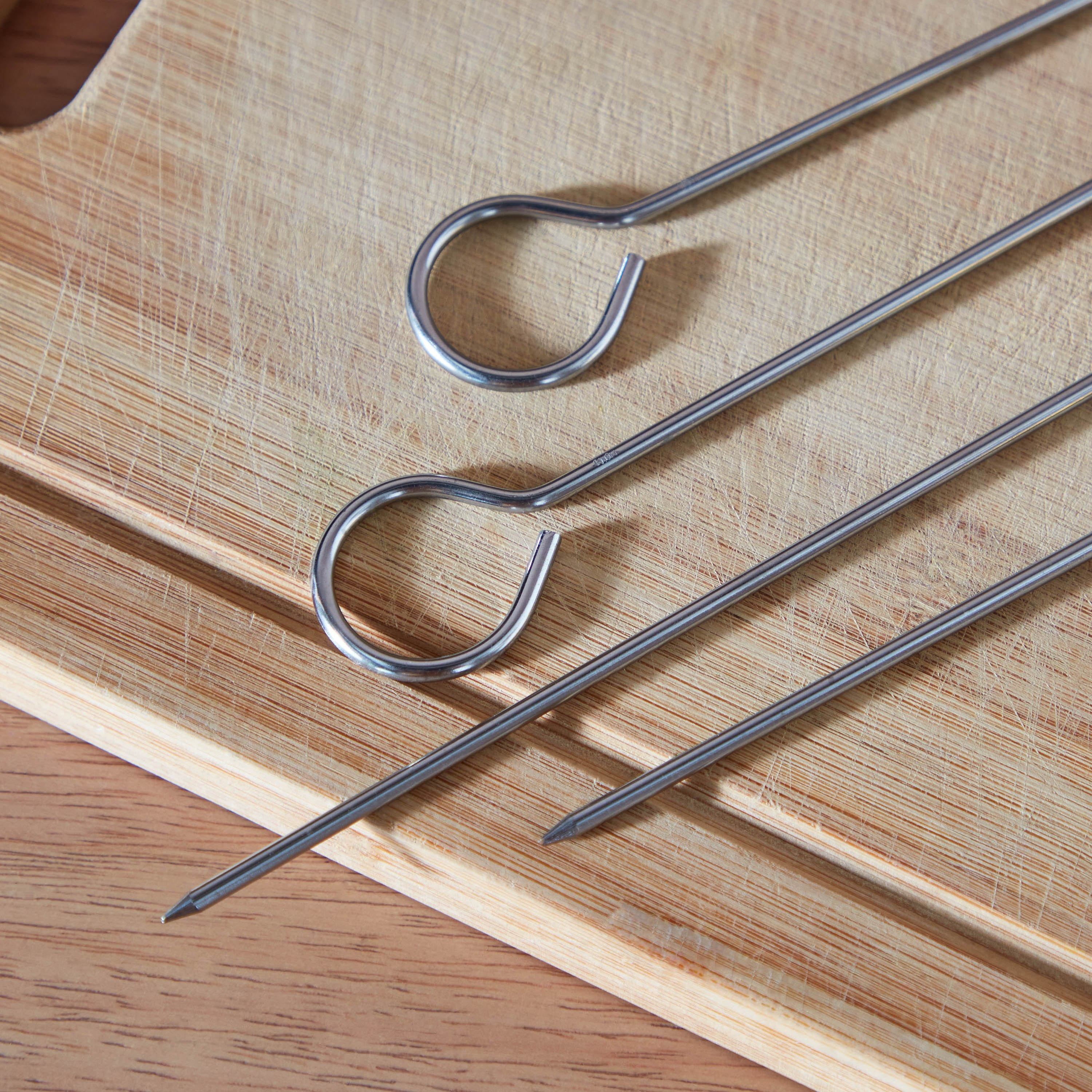 BarbeQ Grill 4-Piece Steel Skewer Set - 31.2 cm-hbxoutdoor-hbxoutdooraccessories-barbequeandgrills-image-4