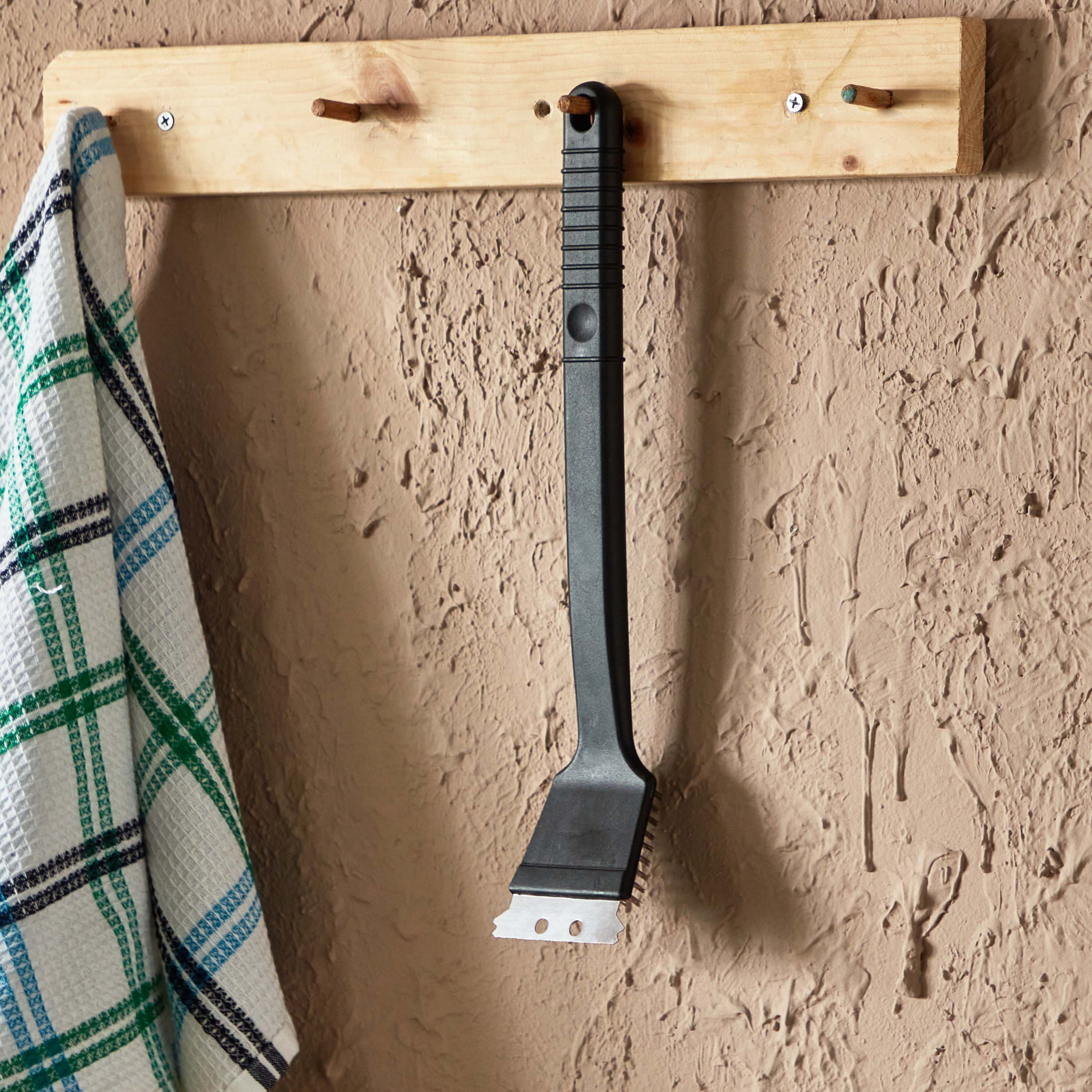 BarbeQ Grill Cleaning Brush - 35 cm-hbxoutdoor-hbxoutdooraccessories-barbequeandgrills-image-1