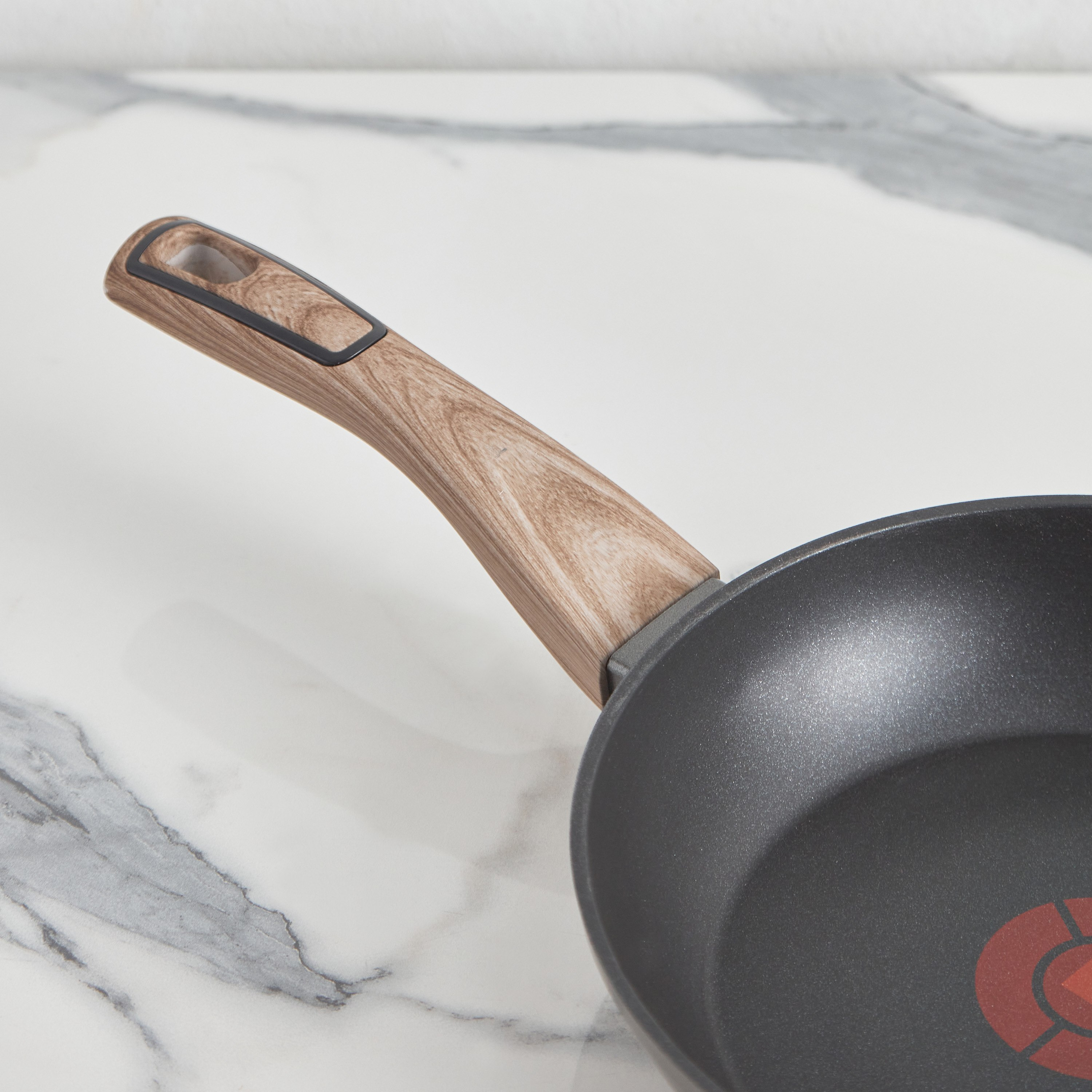 مقلاة شواء مطروقة من بيرجنر ألتيميت تي إكس - 22 سم-hbxkitchen-kitchenware-foodpreparation-image-2