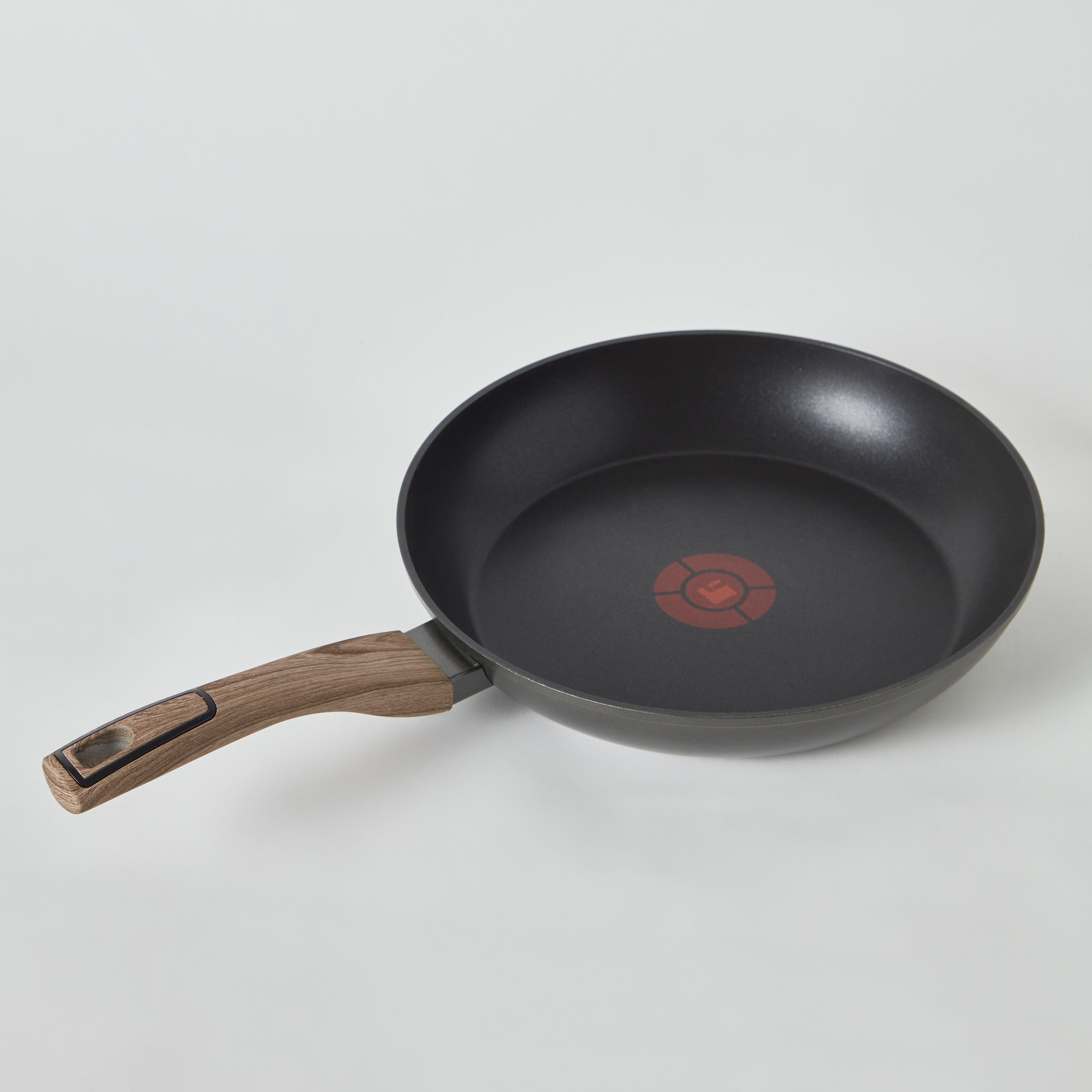 مقلاة مطروقة من بيرجنر ألتيميت تي إكس - 28 سم-hbxkitchen-kitchenware-foodpreparation-image-6