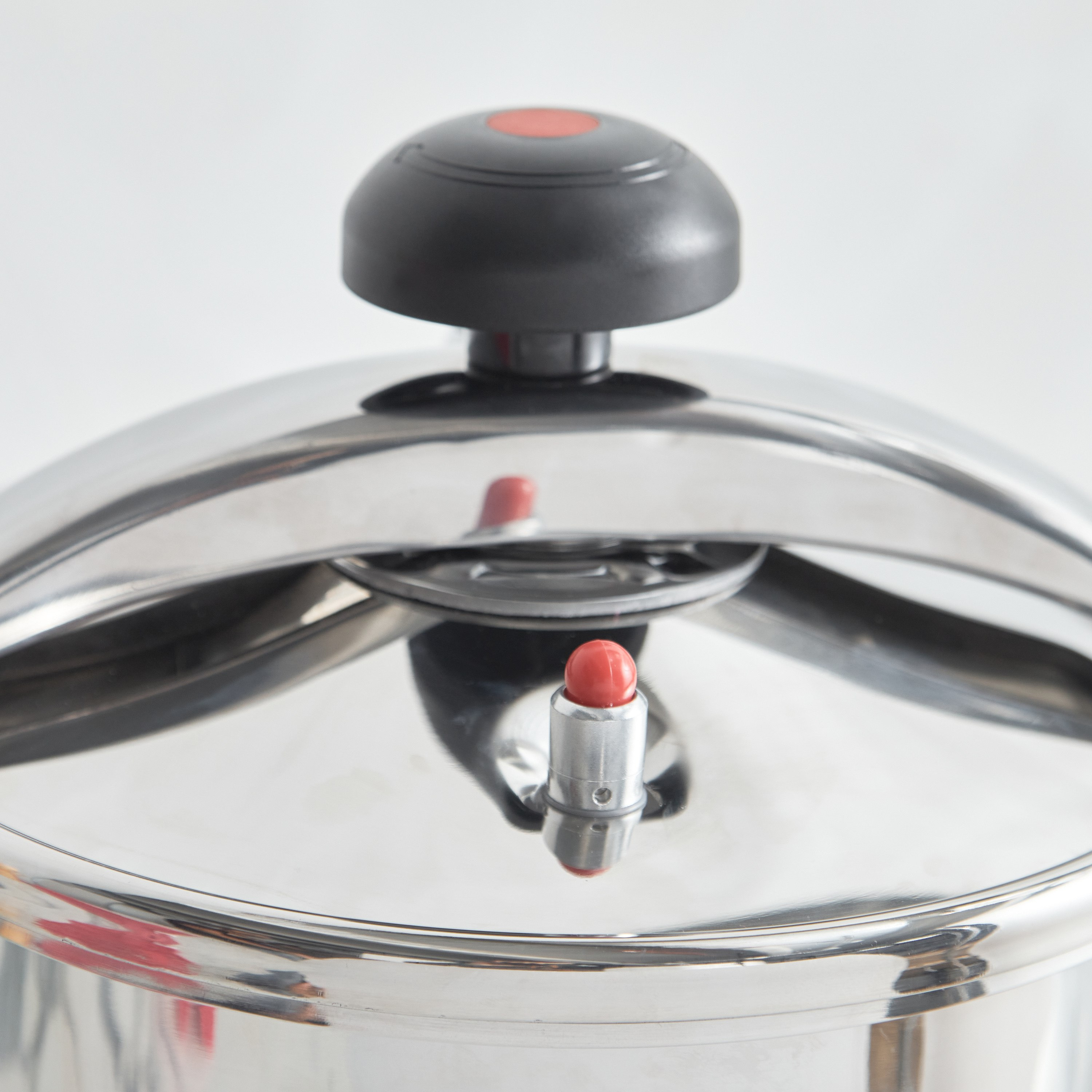 طنجرة ضغط من الصُلب مع قاعدة حثية من بيرجنر مونشن - 8 لتر-hbxkitchen-kitchenware-foodpreparation-image-4