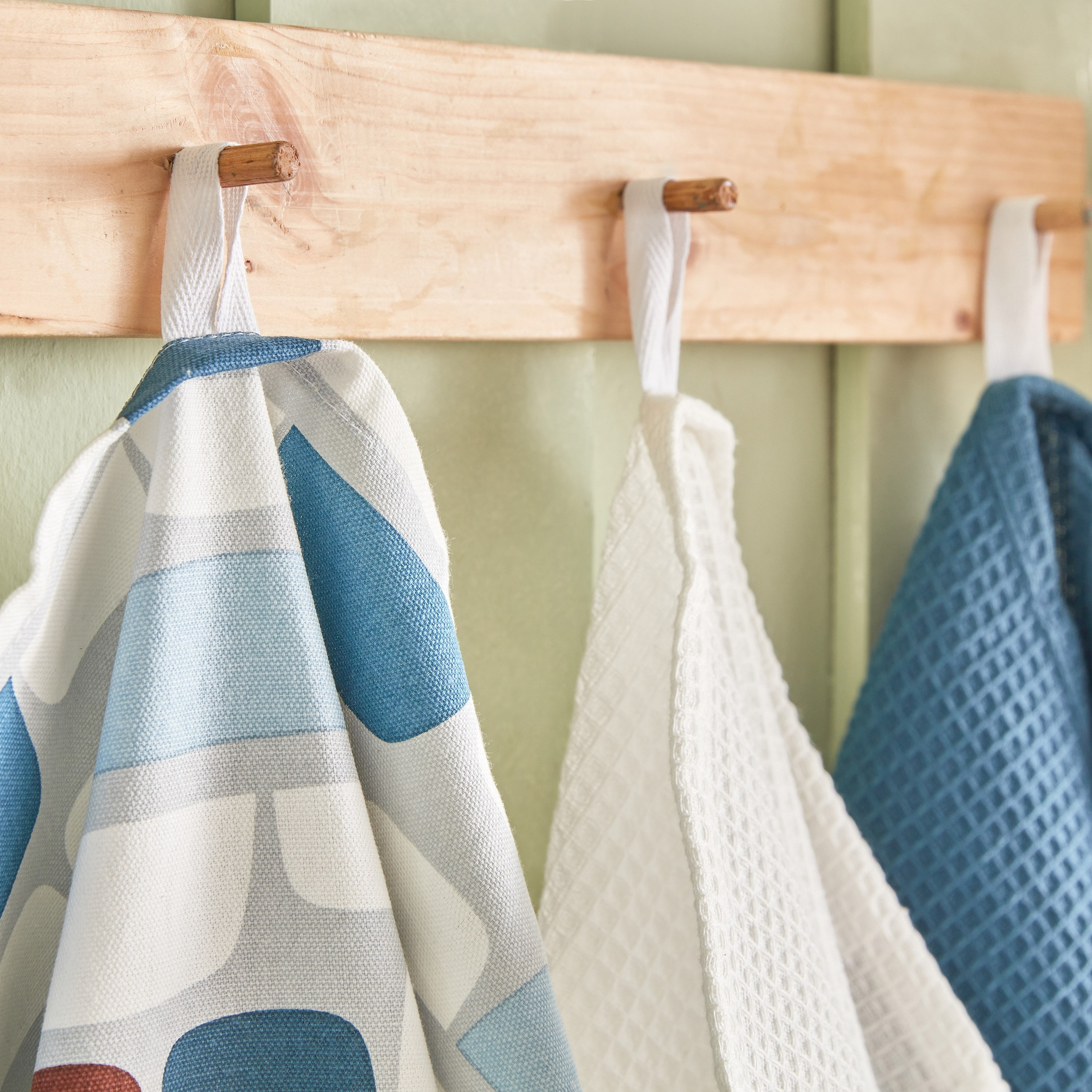 طقم مناشف مطبخ 3 قطع من فلورا ديان - 40x60 سم-hbxhomeware-kitchenware-kitchenlinens-image-4