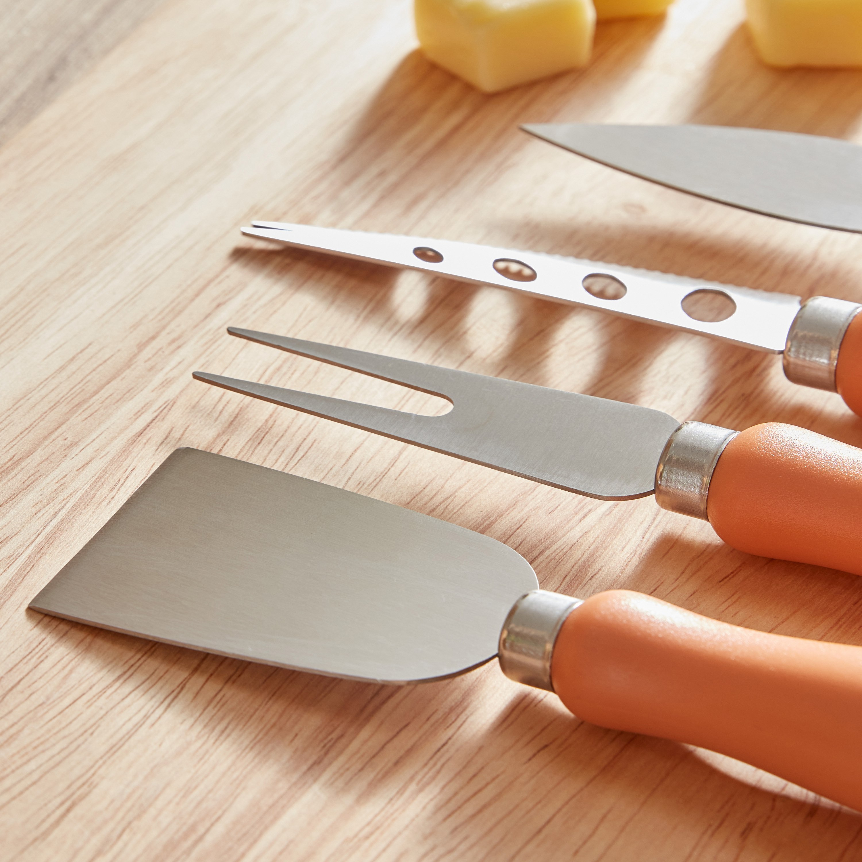 طقم سكين وقطاعة جبن 4 قطع من إيزي شيف-hbxhomeware-hbxkitchen-image-2