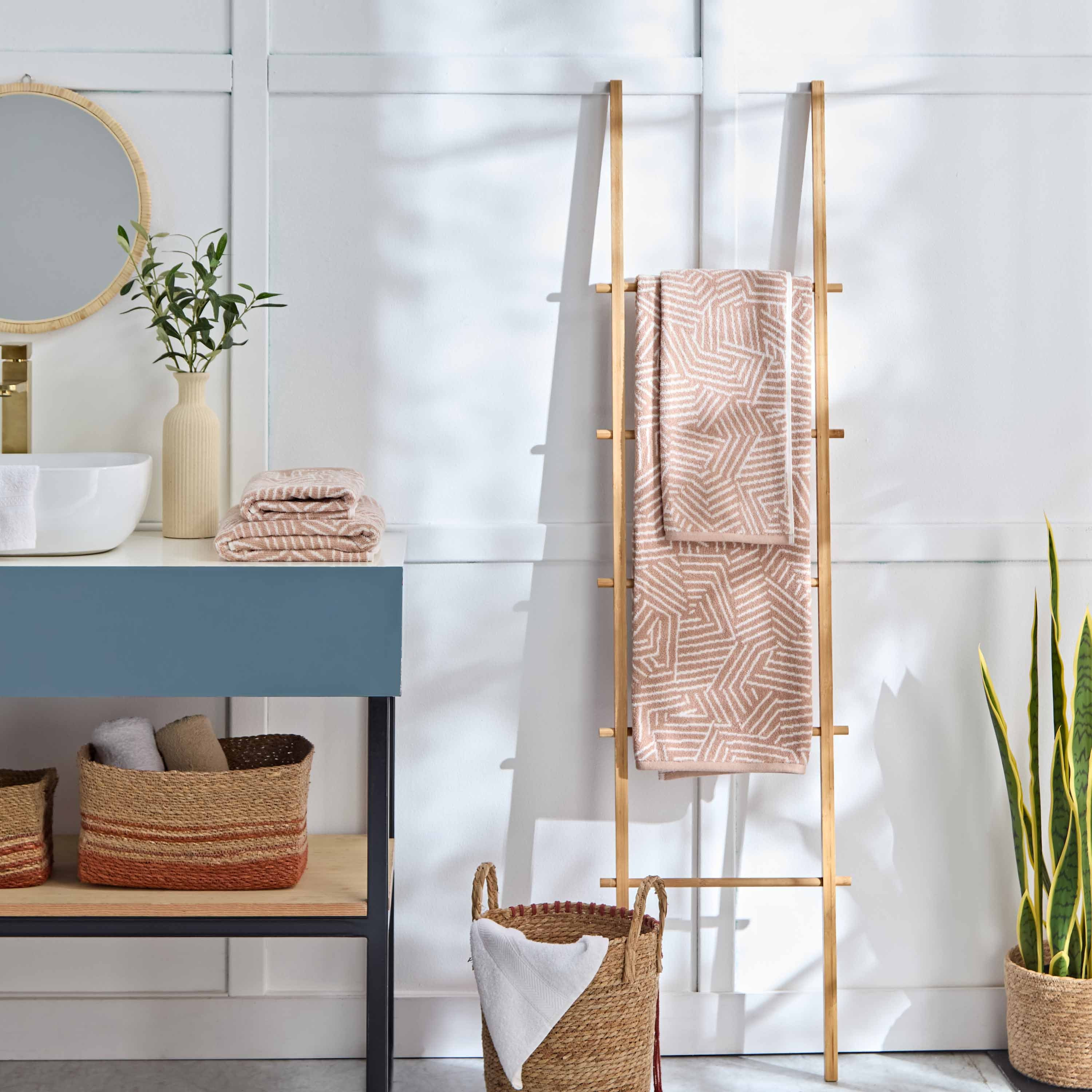 منشفة حمام قطن منقوشة زارا من ريو - 68x136 سم-hbxbathroom-bathroomtextiles-image-4