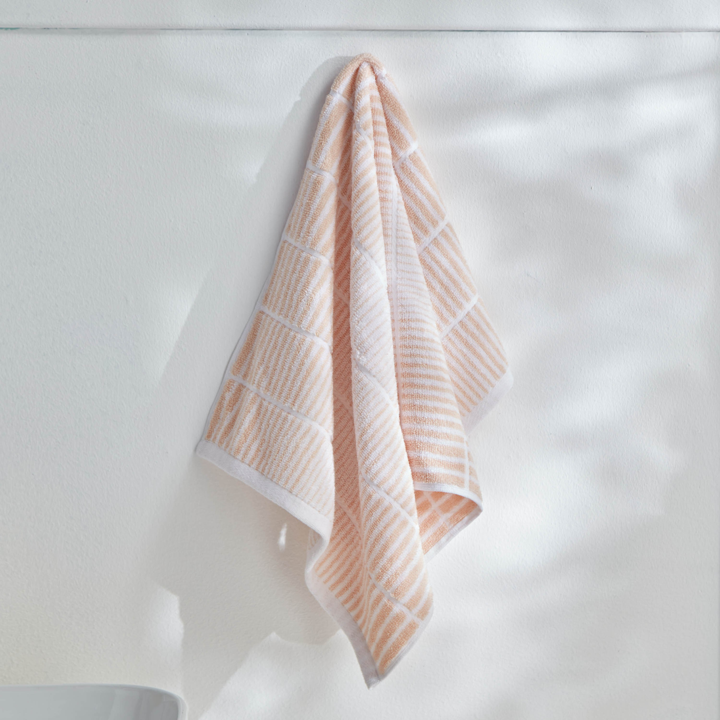 منشفة يد قطن متعددة التصاميم من ريو ريتا - 40x70 سم-hbxbathroom-bathroomtextiles-image-1