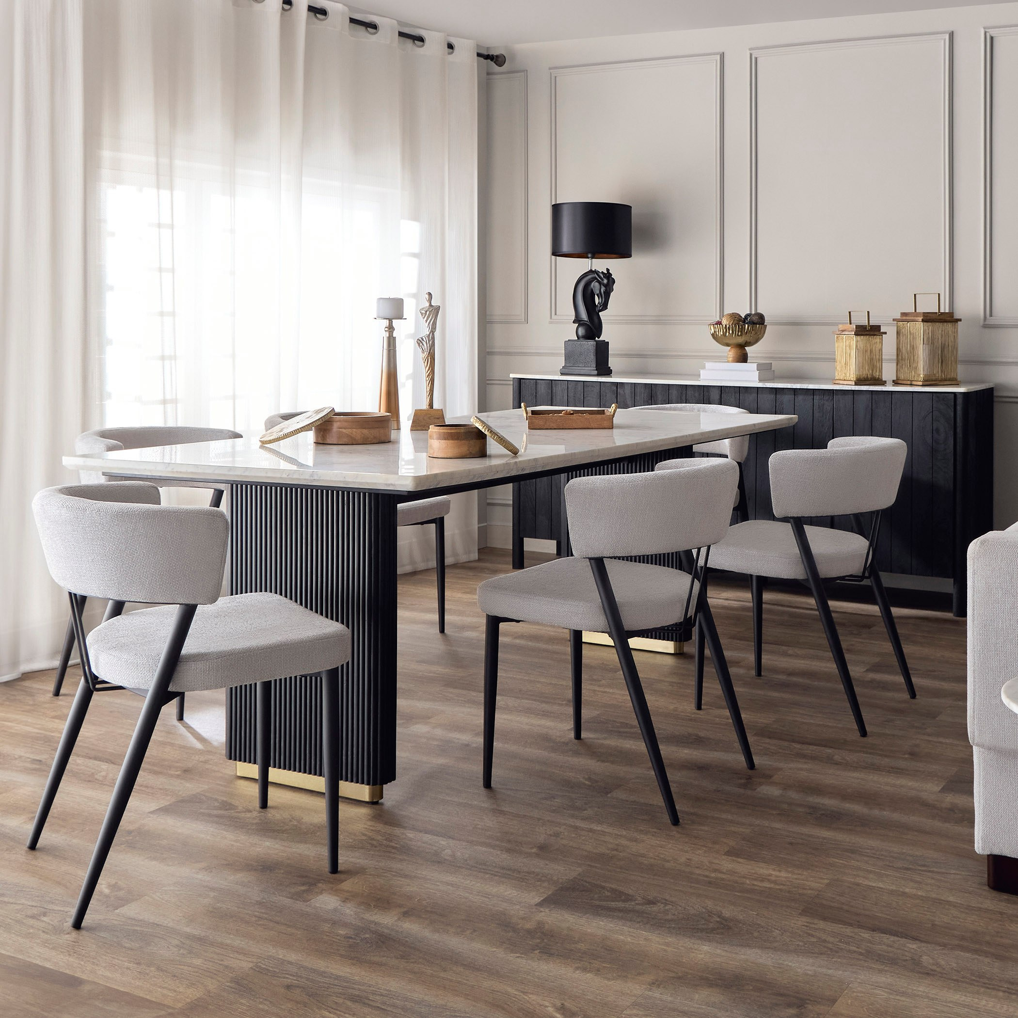 طاولة سفرة بسطح رخام لـ 6 مقاعد من فابيو-hbxdiningroom-diningtablesandsets-diningtables-sixseater-image-2