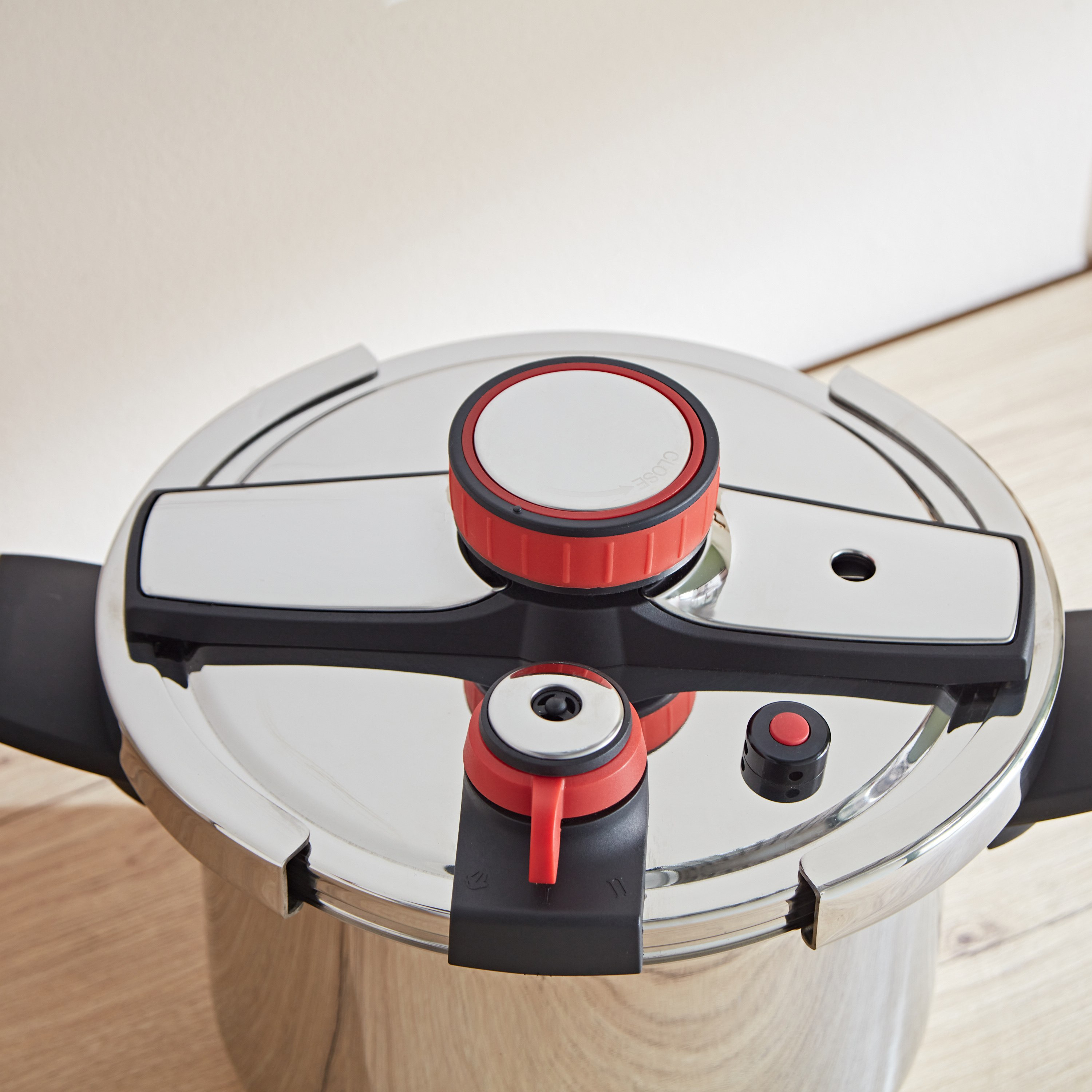 قدر ضغط ستانلس ستيل من جليستن - 6 لتر-hbxhomeware-hbxkitchen-image-4