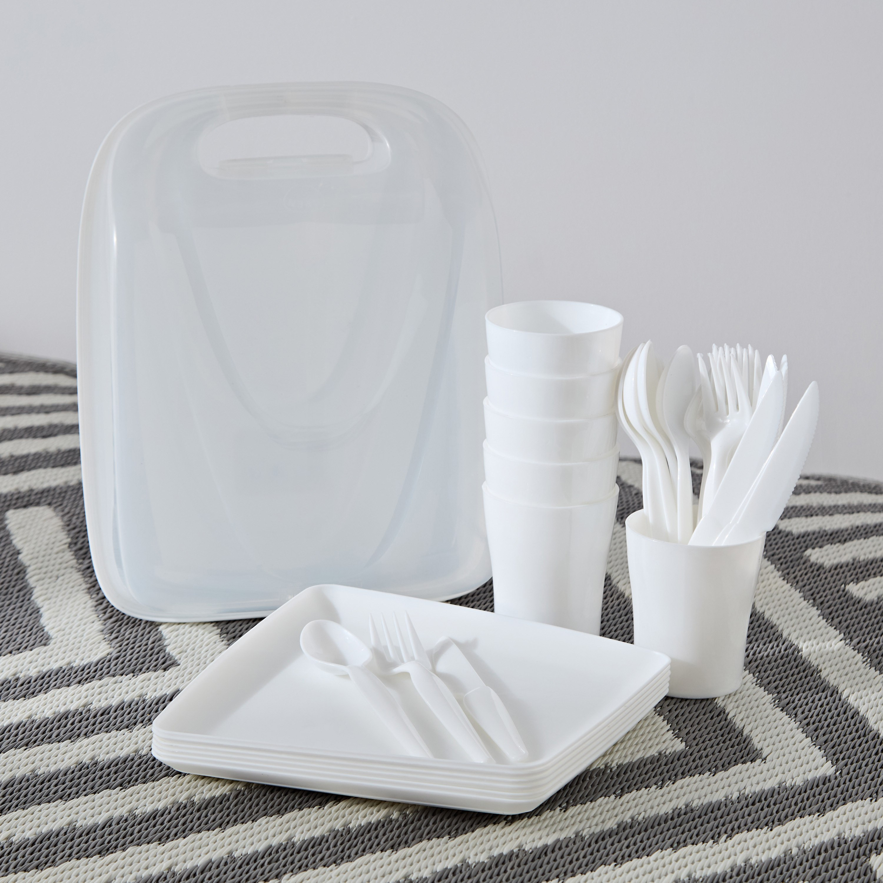Picnic 32-Piece Dining Set - Serves 6-PROMO_HB_AE_B2G2_011025-image-1