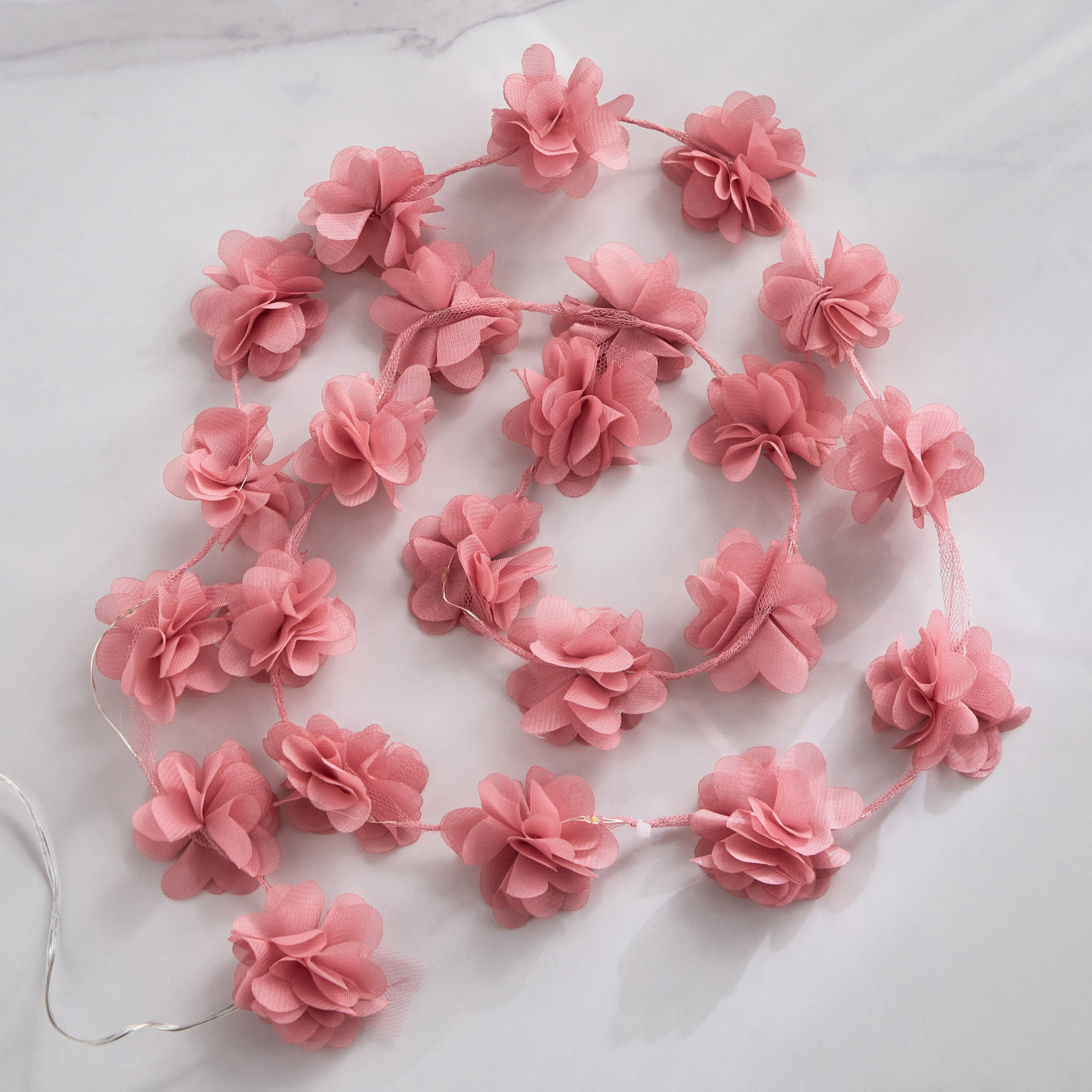 Infinity 20-LED 2AA Warm Fabric Flower String Light - 150 cm-hbxdiningroom-lighting-decorativesandstringlights-image-2
