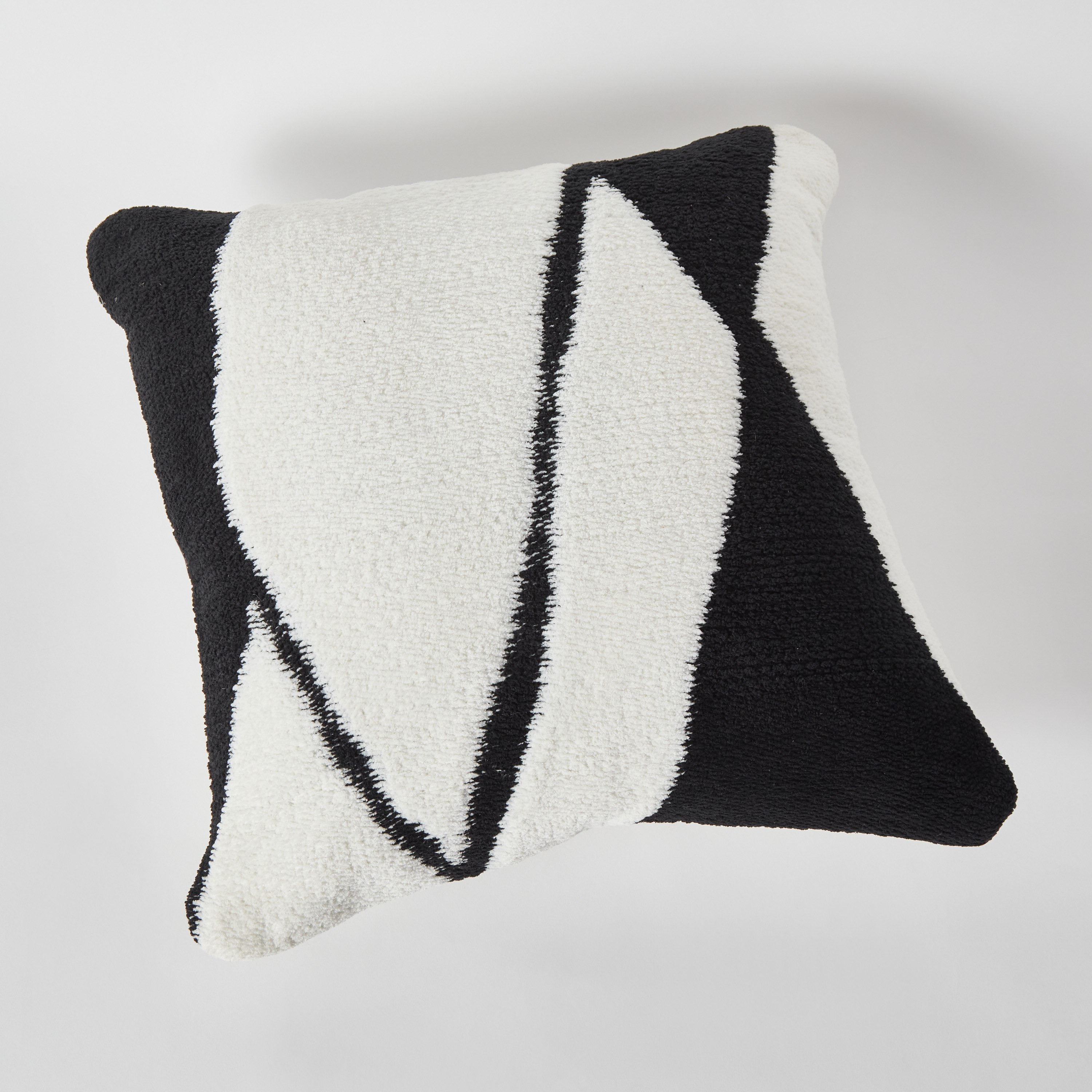 وسادة محشوة جاكار شنيل كروميا من إبوني - 50x50 سم-hbxlivingroom-furnishings-cushionsandcovers-filledcushions-image-6