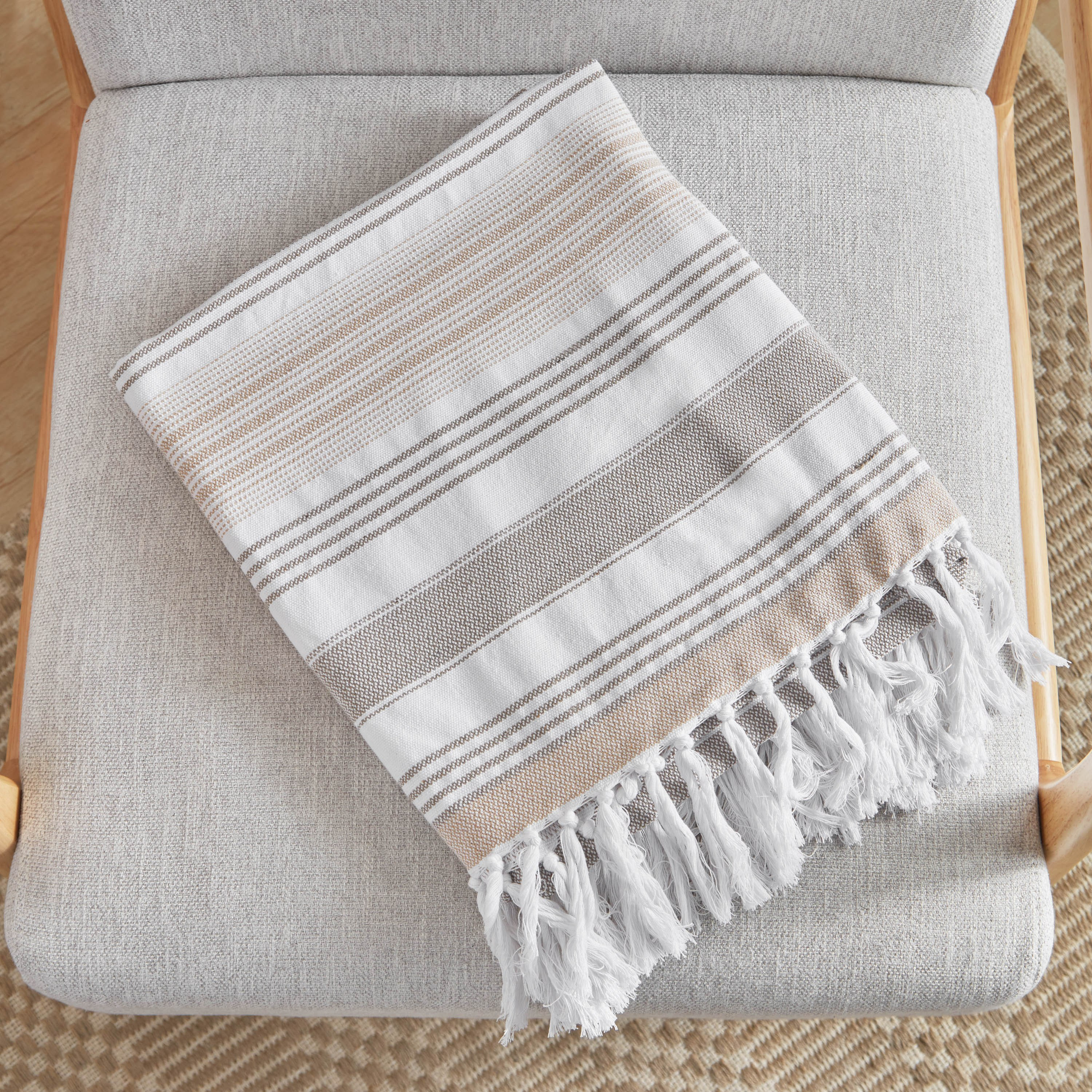 Austin Cotton Woven Throw - 127x152 cm-hbxhomeware-hbxbedroom-image-4