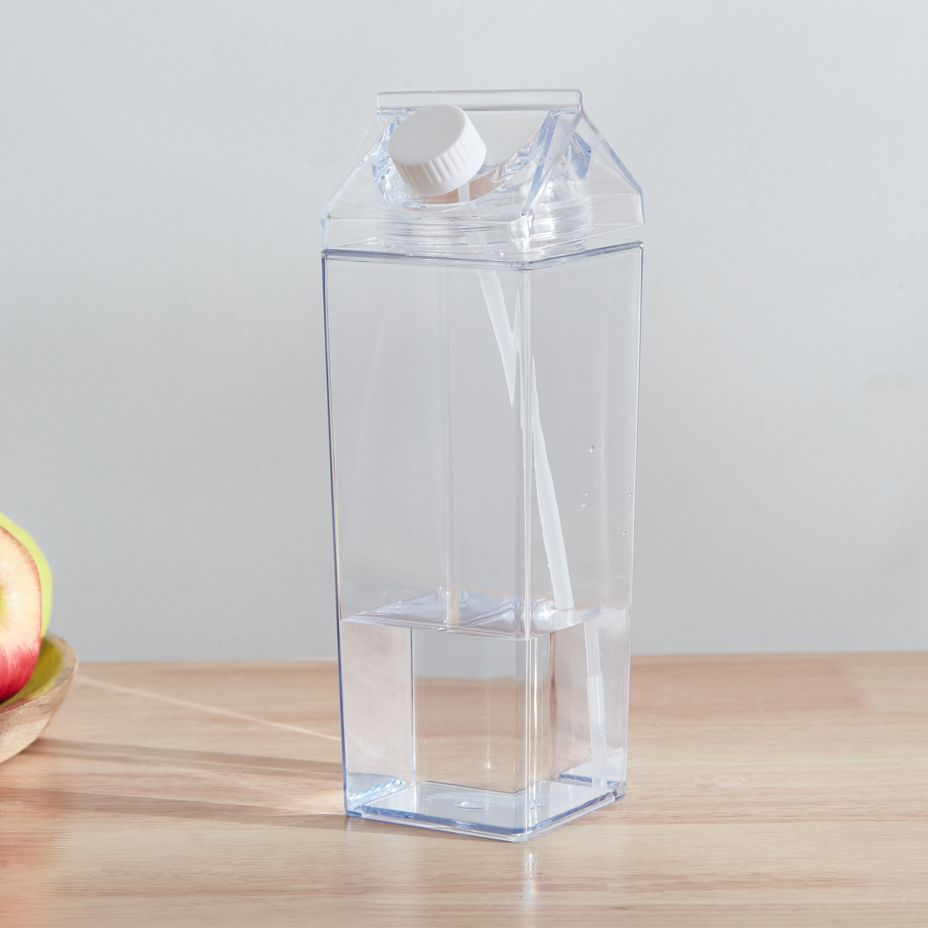 Hydra Tetra Bottle - 900 ml-hbxhomeware-diningandtabletop-bottles-image-1