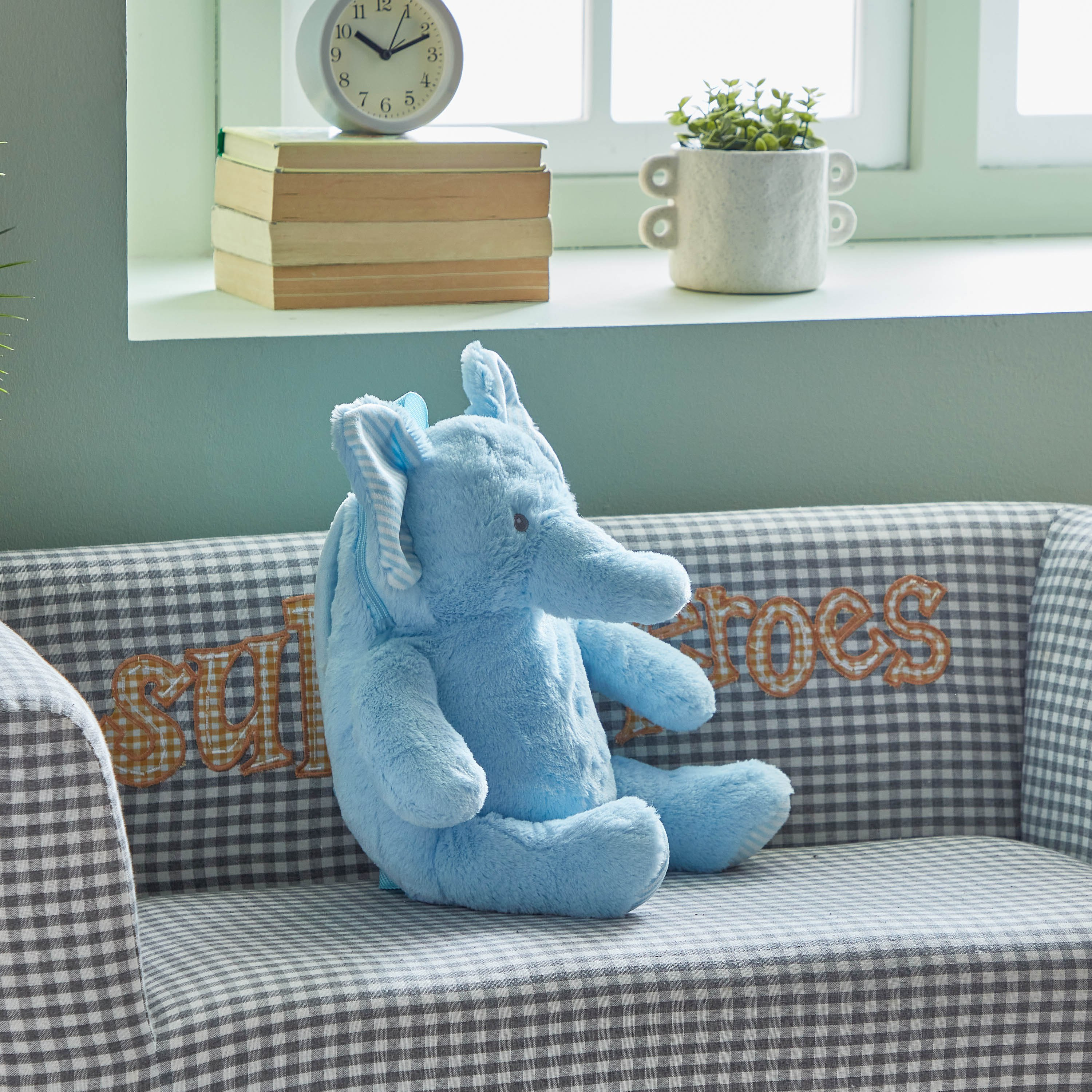 شنطة ظهر مخملية شكل تيدي - 18x40x7 سم-hbxkidsandyouth-playroom-stationery-image-6