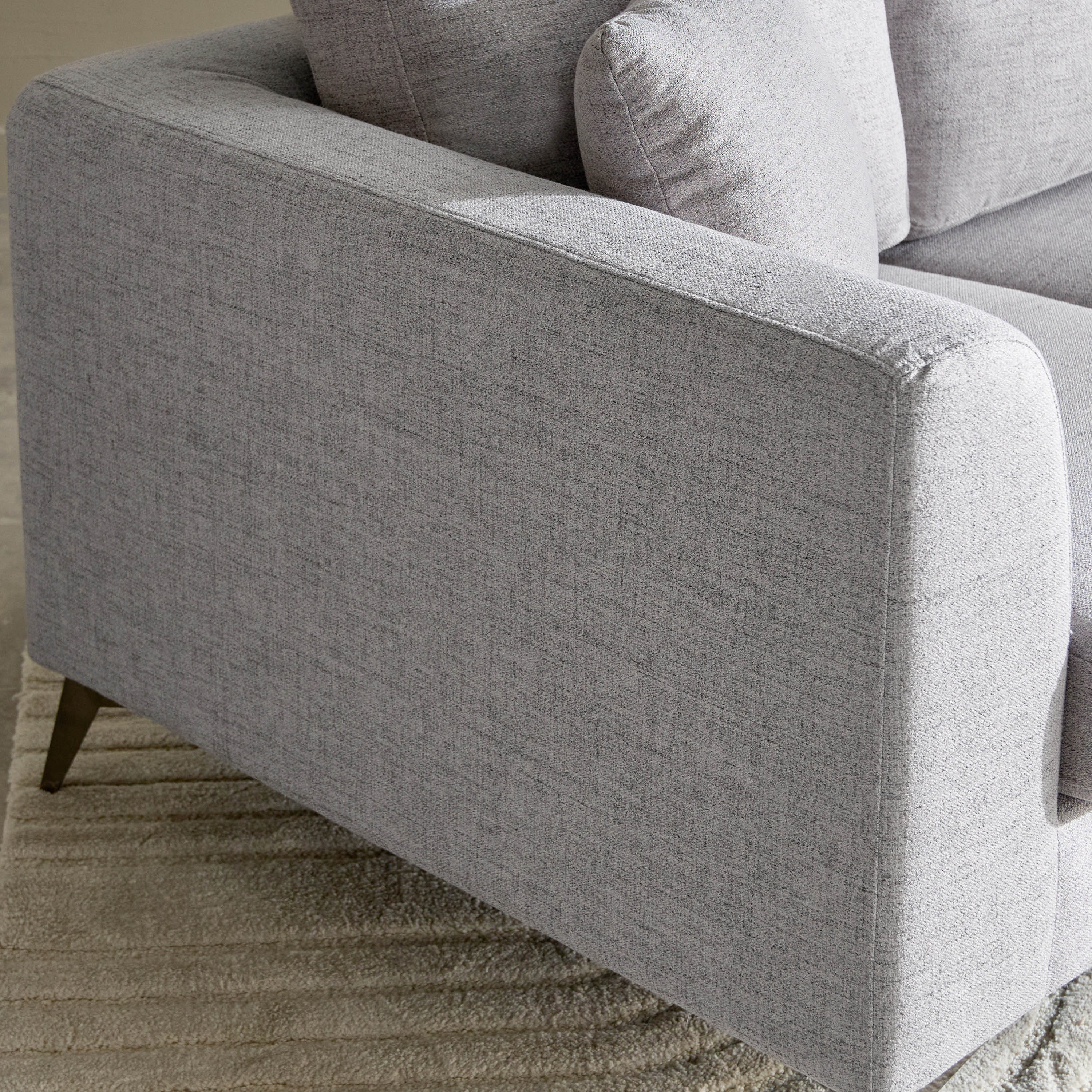 كنبة قماش مقعدين من فلوريس-hbxlivingroom-sofasandarmchairs-sofas-image-5