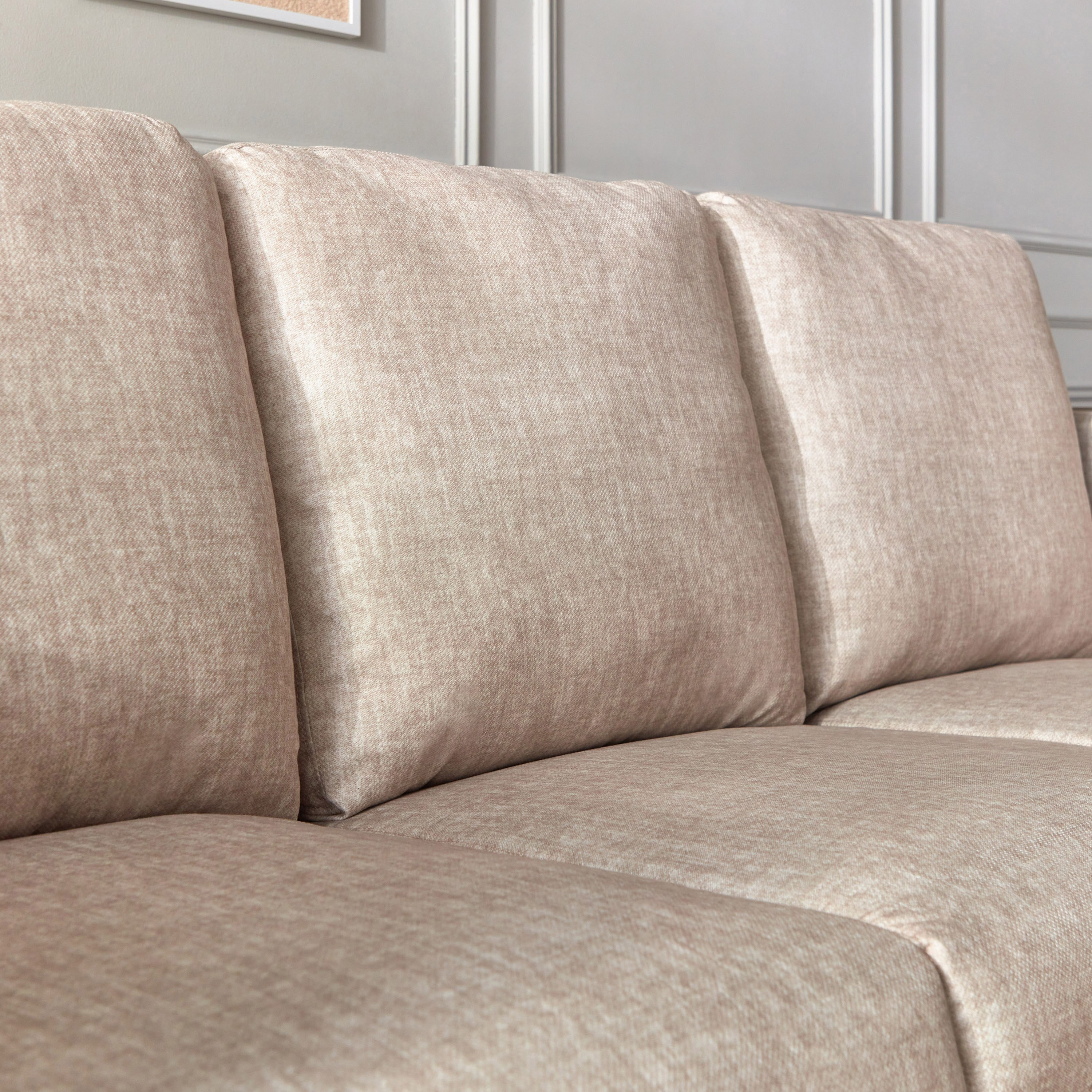 كنبة قماش بـ3 مقاعد مع 3 وسائد من كلارتي-hbxlivingroom-sofasandarmchairs-sofas-image-6