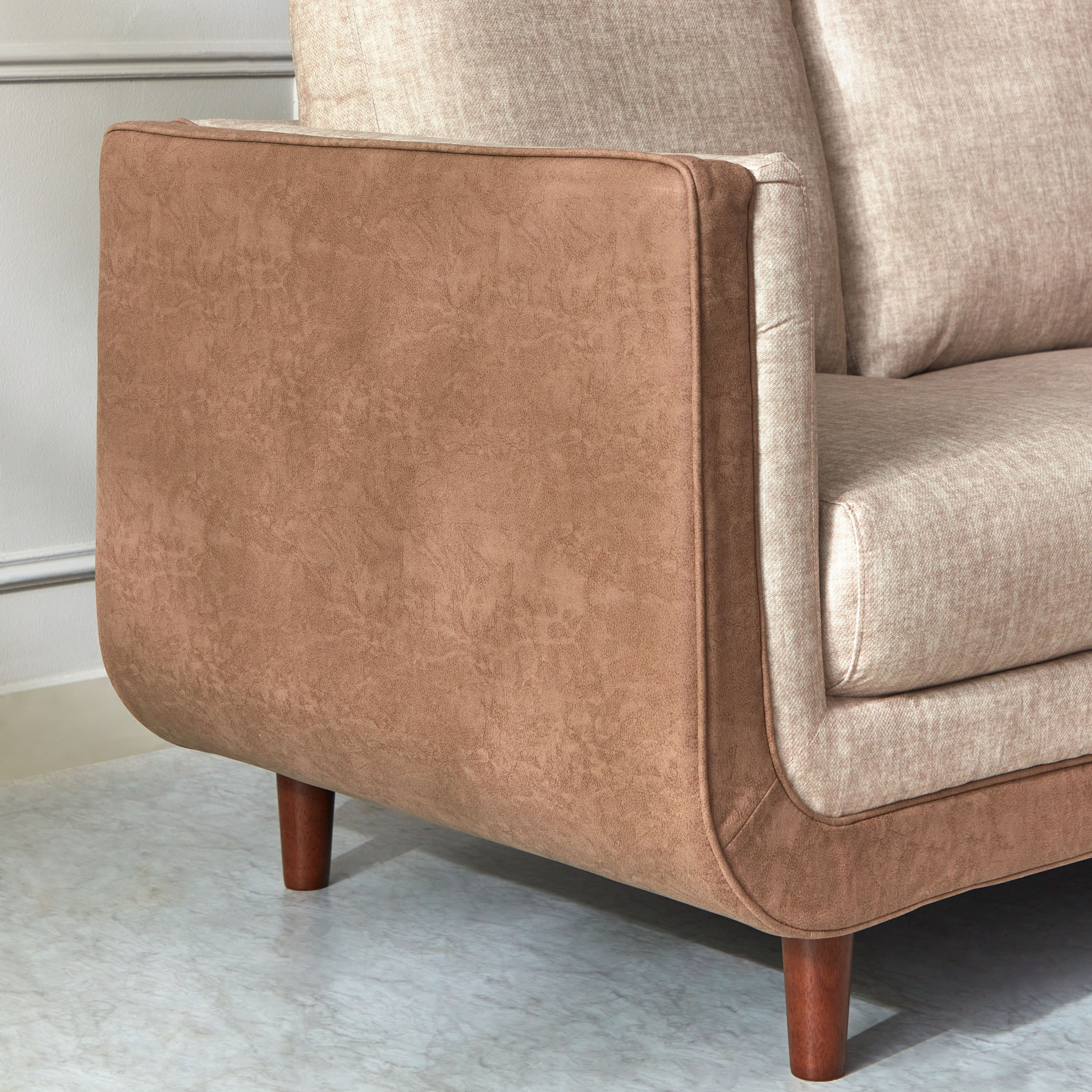 كنبة قماش بمقعدين مع وسادتين من كلارتي-hbxlivingroom-sofasandarmchairs-sofas-image-6