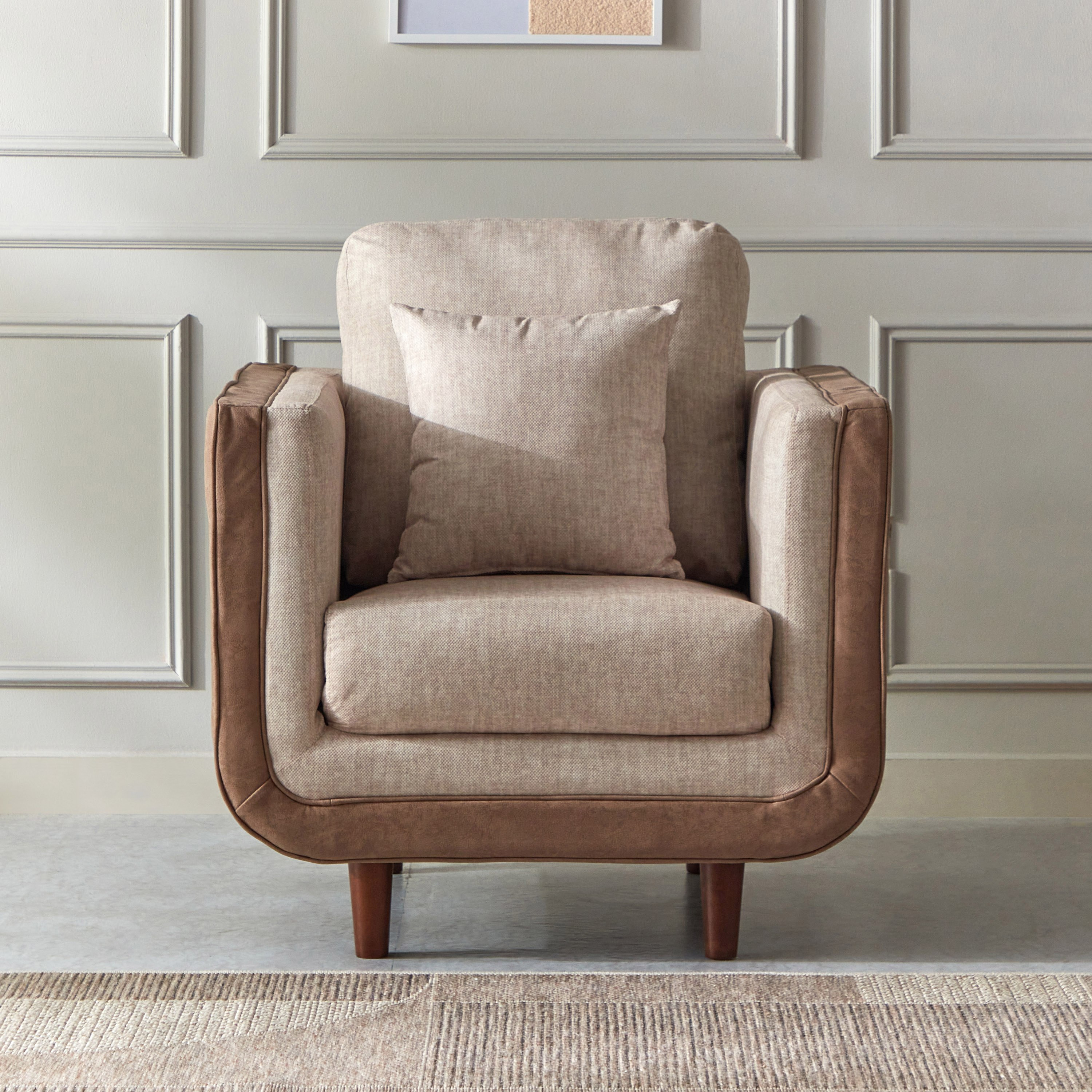 كنبة قماش بمساند ذراعين مع وسادة من كلارتي-hbxlivingroom-sofasandarmchairs-sofas-image-2