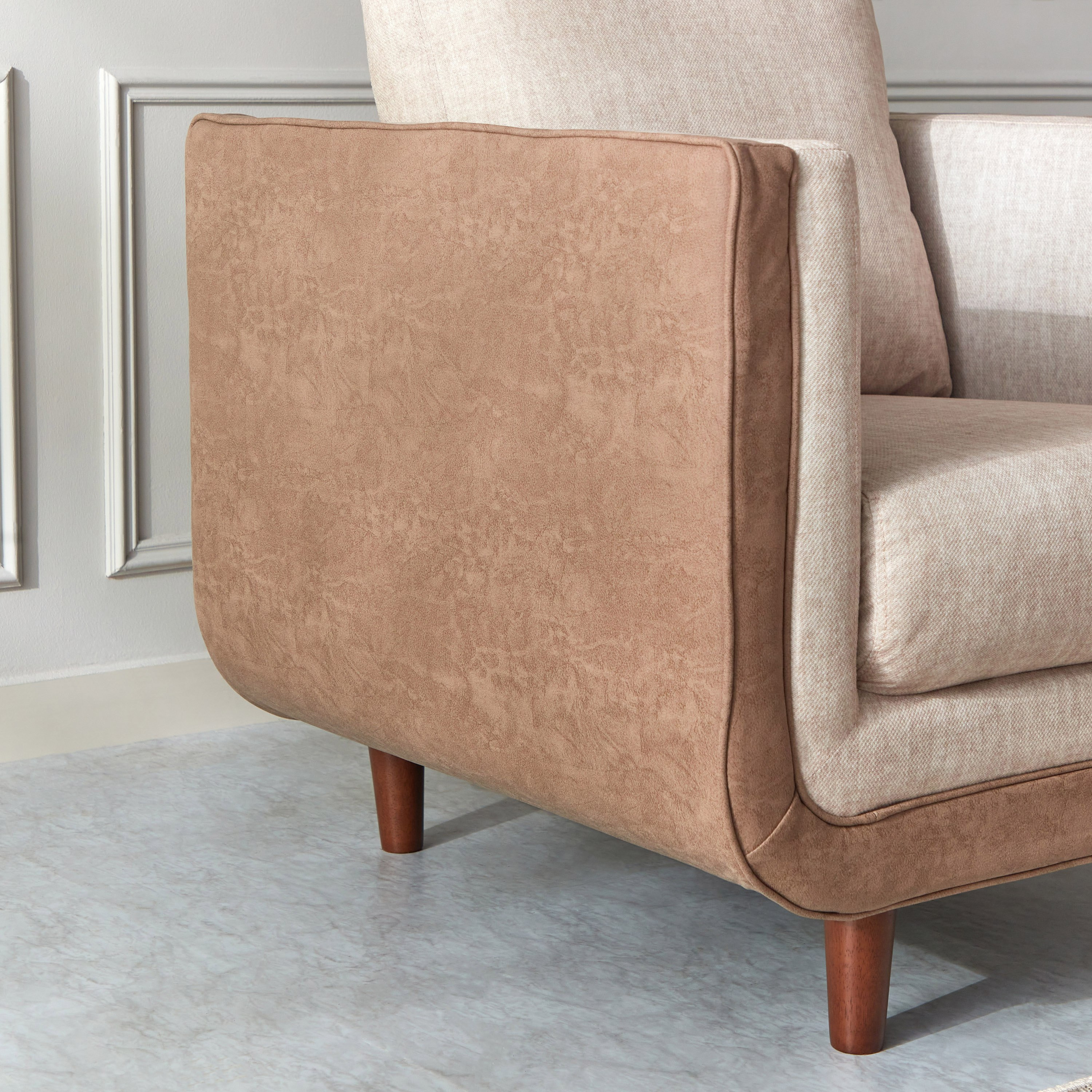 كنبة قماش بمساند ذراعين مع وسادة من كلارتي-hbxlivingroom-sofasandarmchairs-sofas-image-5