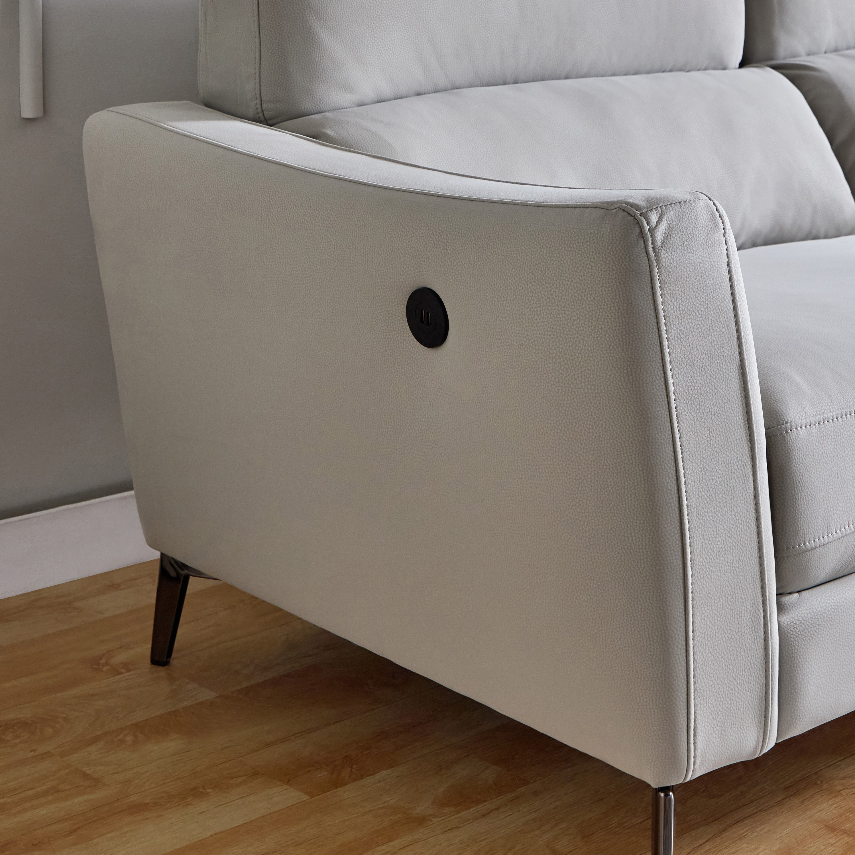 كنبة 3 مقاعد جلد صناعي بمنفذ يو إس بي من رينو-hbxlivingroom-sofasandarmchairs-sofas-image-8
