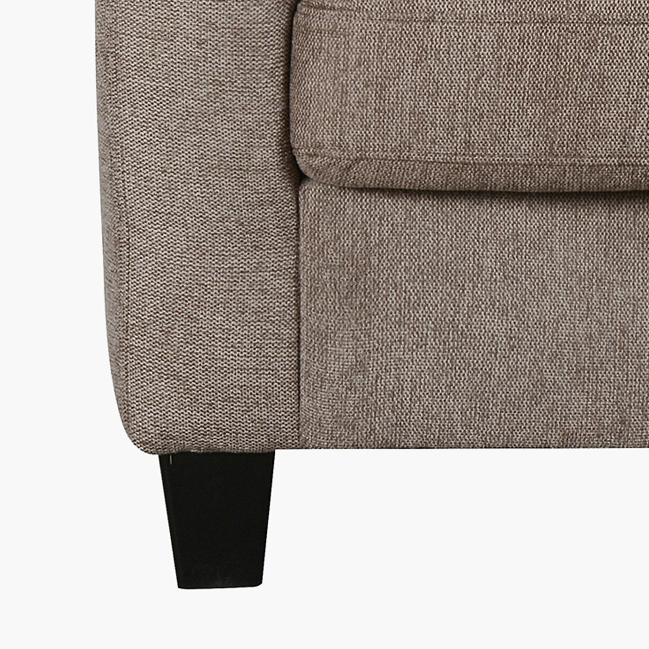 كنبة قماش بمساند ذراعين مع وسادة من نيفادا-hbxlivingroom-sofasandarmchairs-sofas-image-6