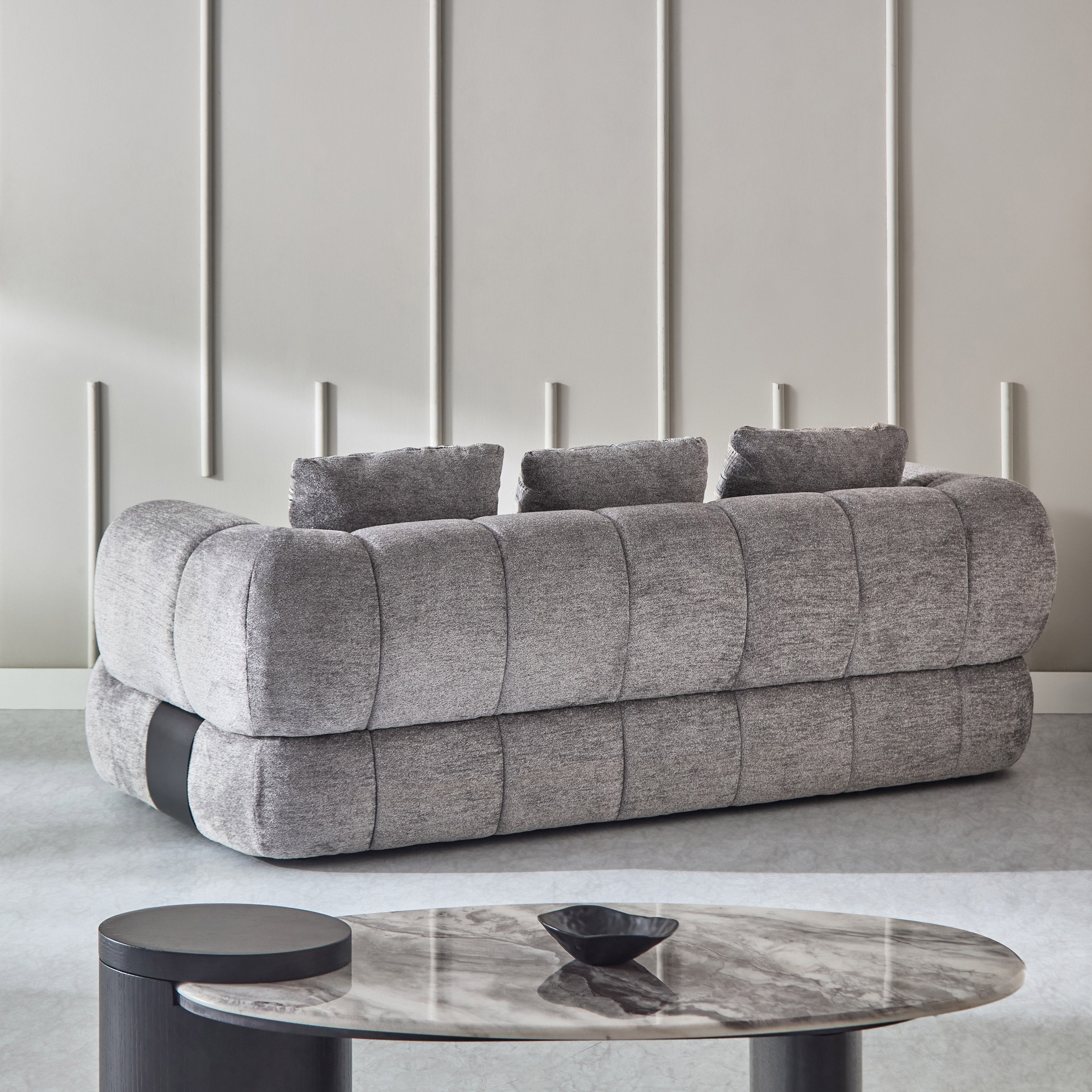 كنبة قماش 3 مقاعد و3 وسائد من كلاود-hbxlivingroom-sofasandarmchairs-sofas-image-3