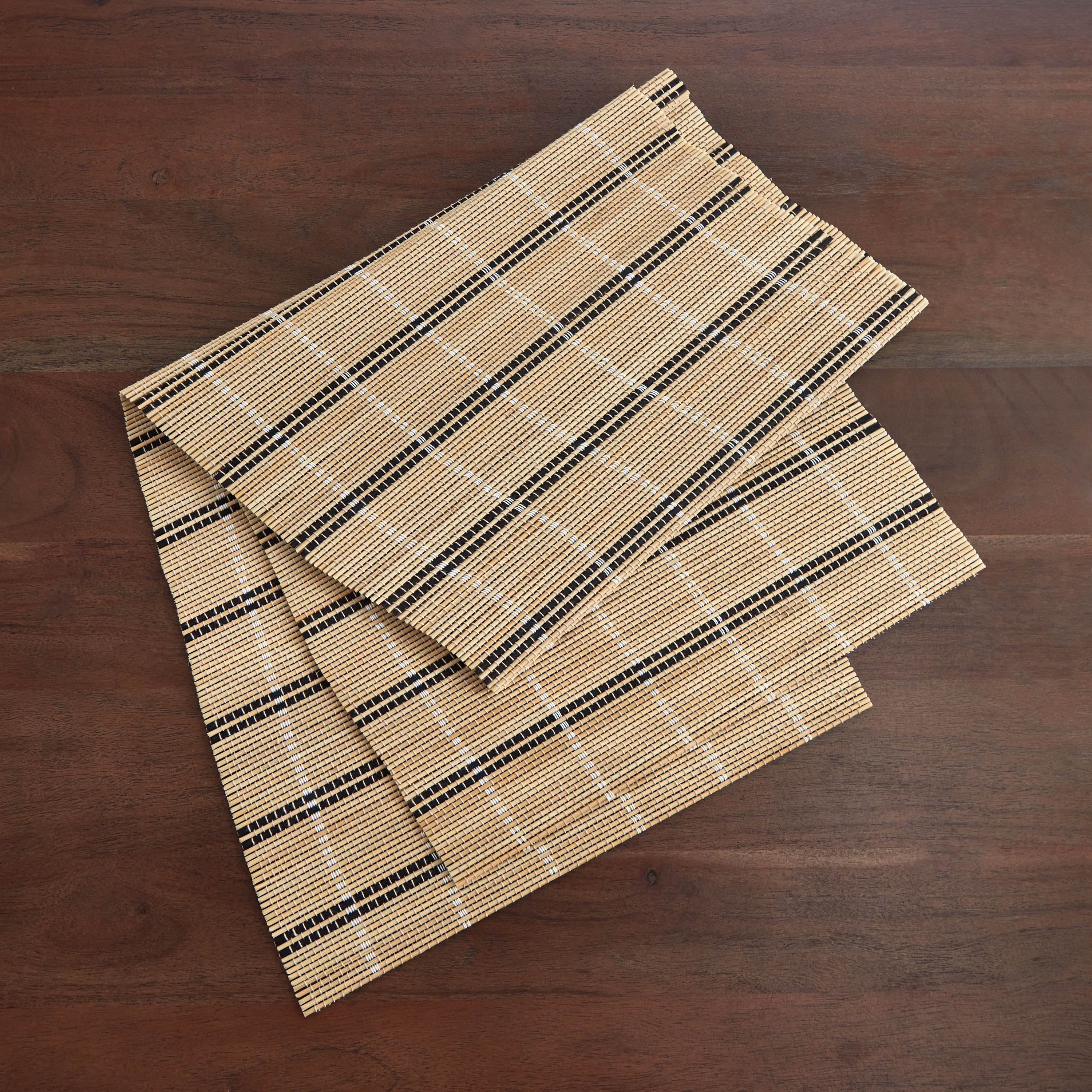 مفرش طاولة بري من بامبونا - 33x120 سم-hbxdecorandfurnishings-homefurnishings-tablelinens-image-2