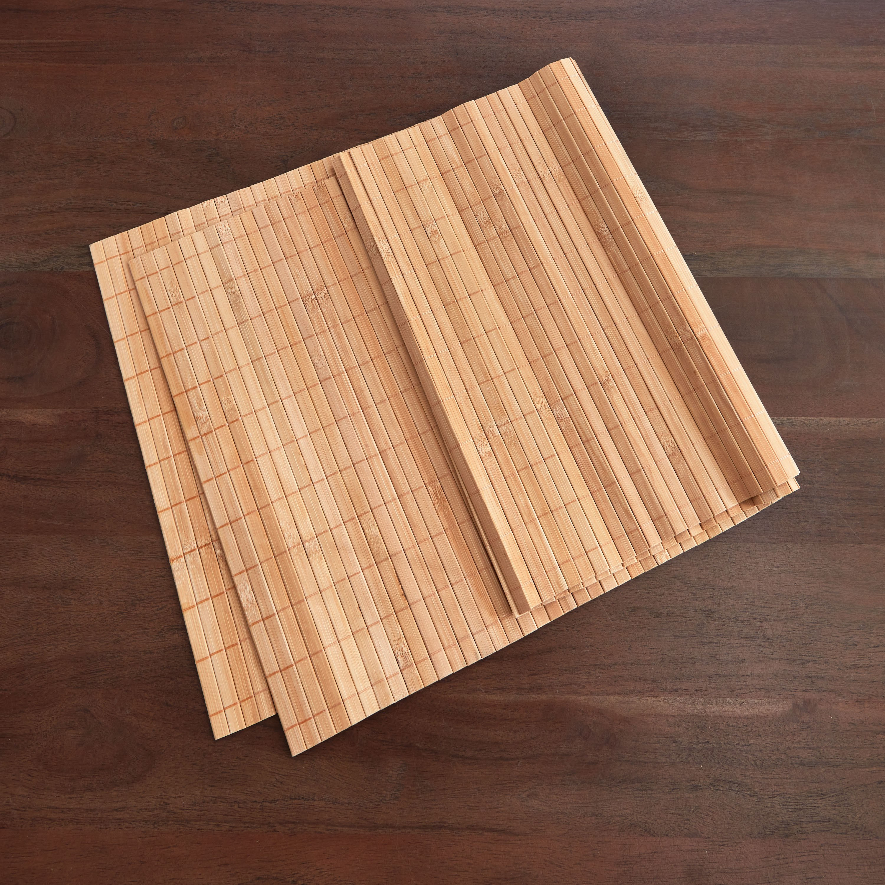 مفرش طاولة ليزا من بامبونا - 33x120 سم-hbxdecorandfurnishings-homefurnishings-tablelinens-image-2