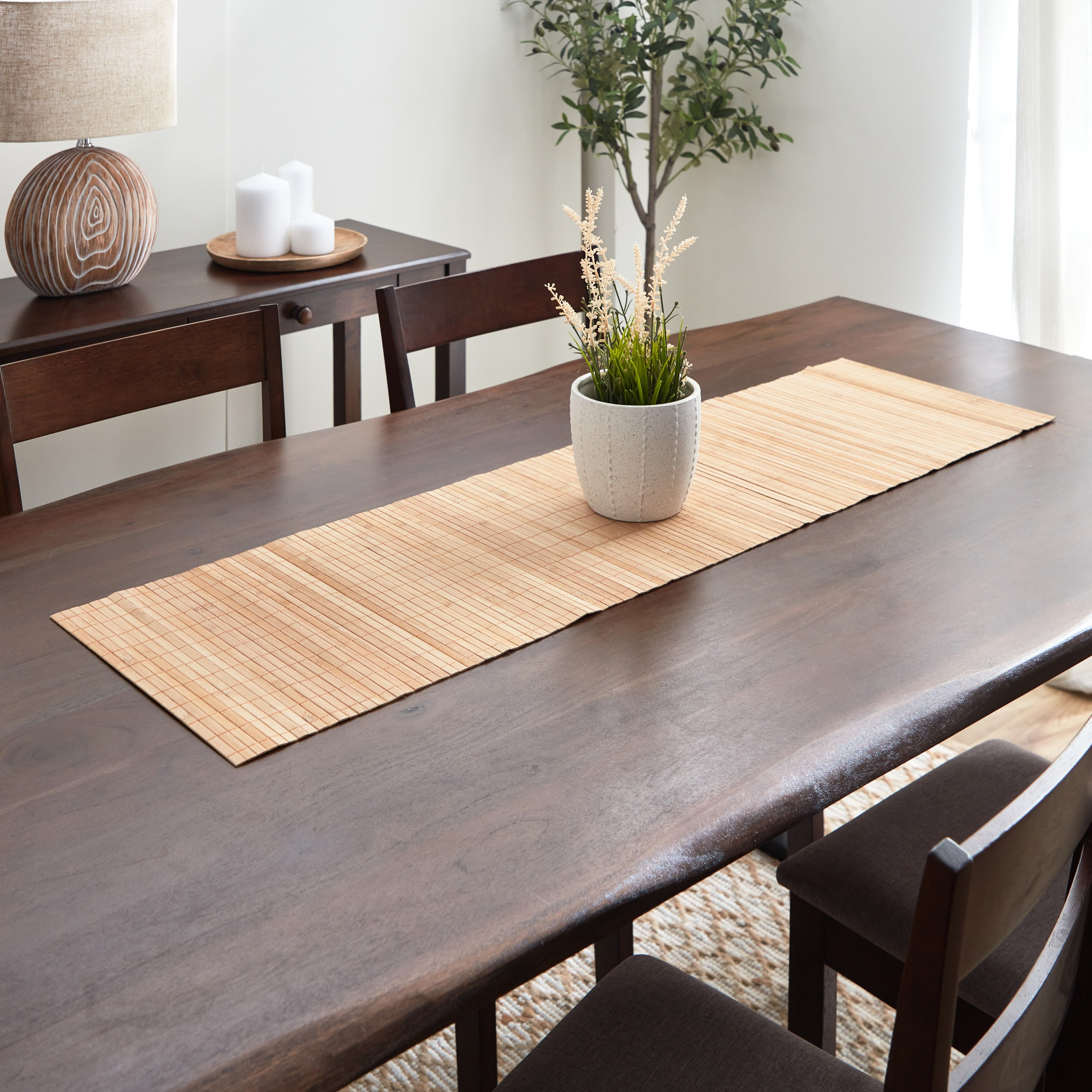 مفرش طاولة ليزا من بامبونا - 33x120 سم-hbxdecorandfurnishings-homefurnishings-tablelinens-image-5