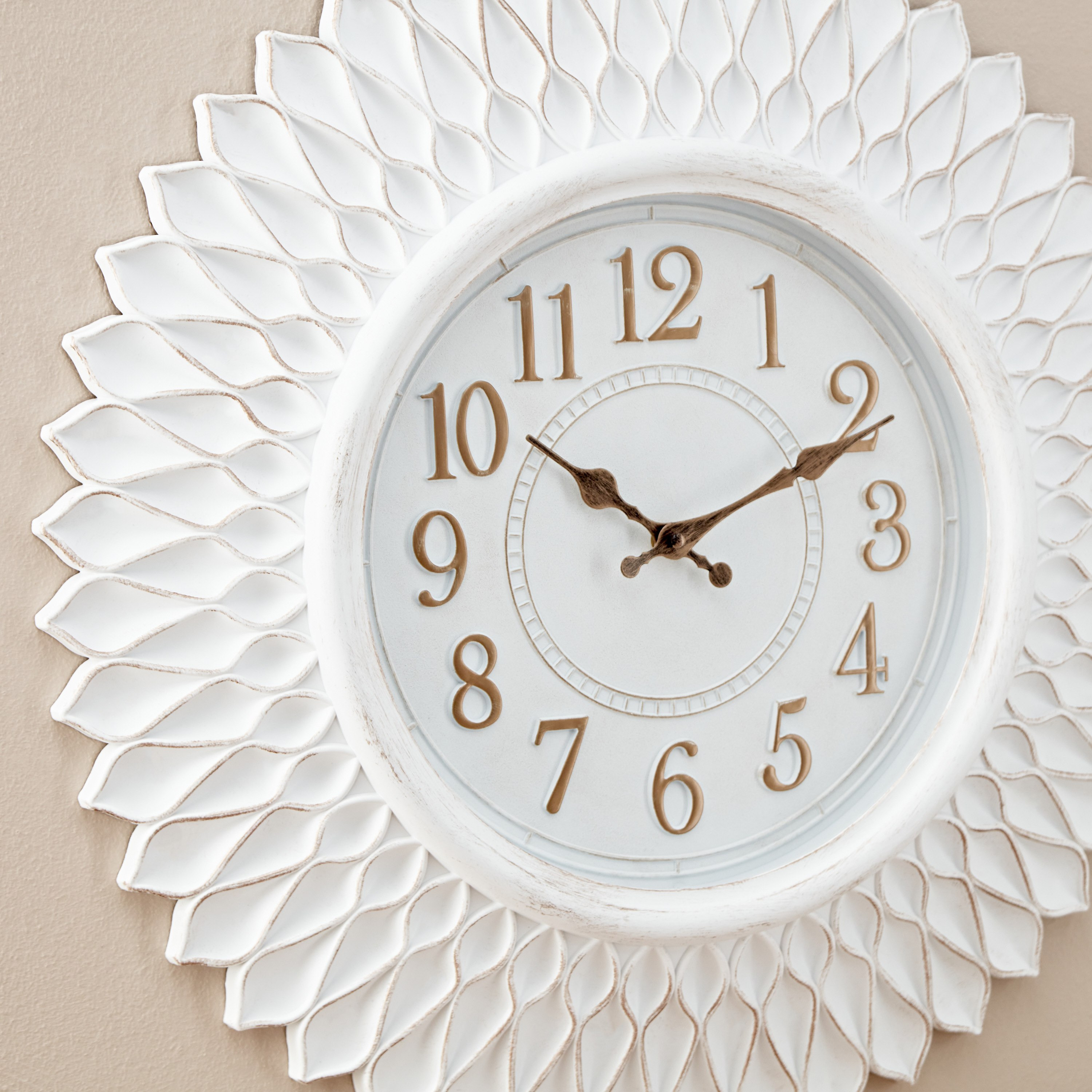ساعة حائط من ساراتوجا - 55.5x5 سم-hbxhomeware-hbxdecorandfurnishings-image-3