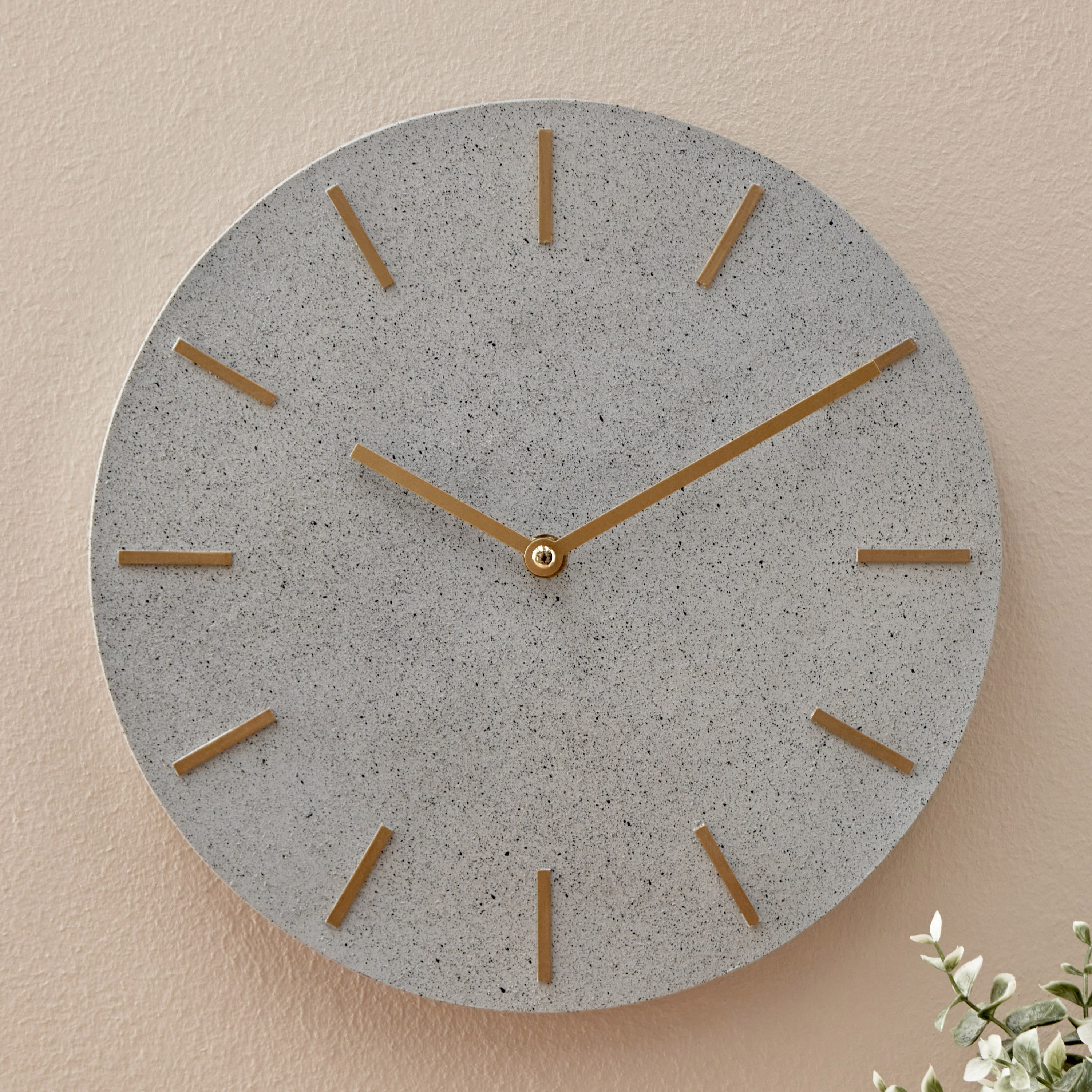 ساعة حائط راتنج من ساراتوجا - 29x4.5 سم-hbxhomeware-hbxdecorandfurnishings-image-2