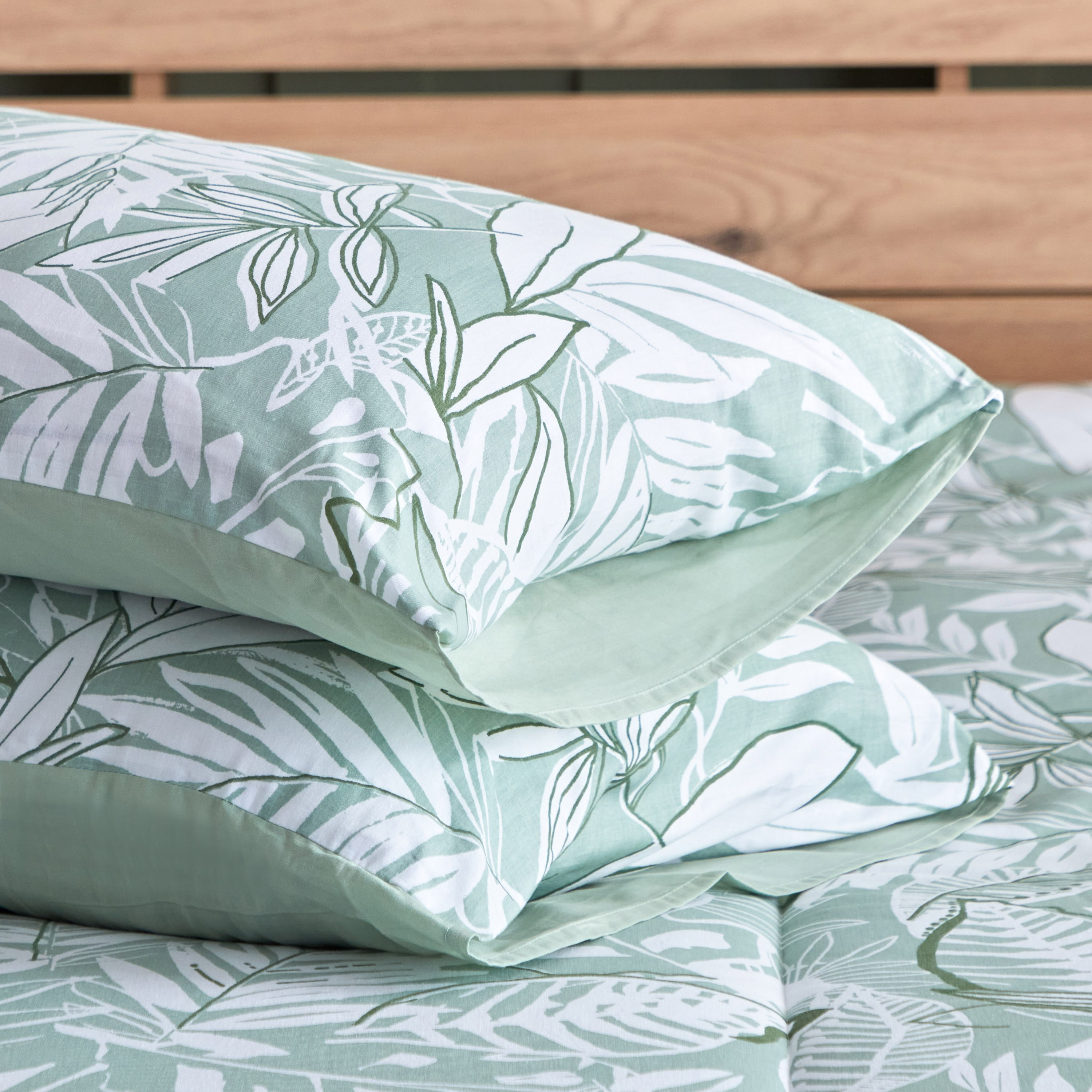 طقم لحاف توين 5 قطن بطبعات ليكو من فالنسيا - 160x220 سم-hbxkidsandyouth-beddingandfurnishings-comfortersets-image-6