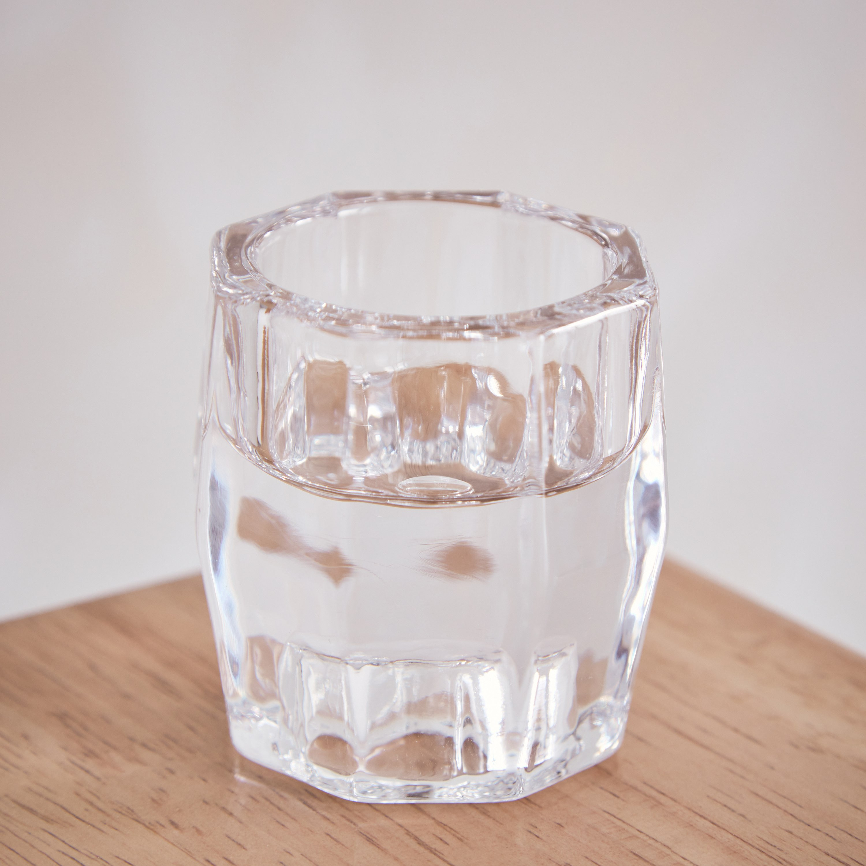 حامل شموع زجاج باتجاهين من إزرا - 5.8x5.8x6 سم-hbxlivingroom-decorandaccessories-candleholders-image-2